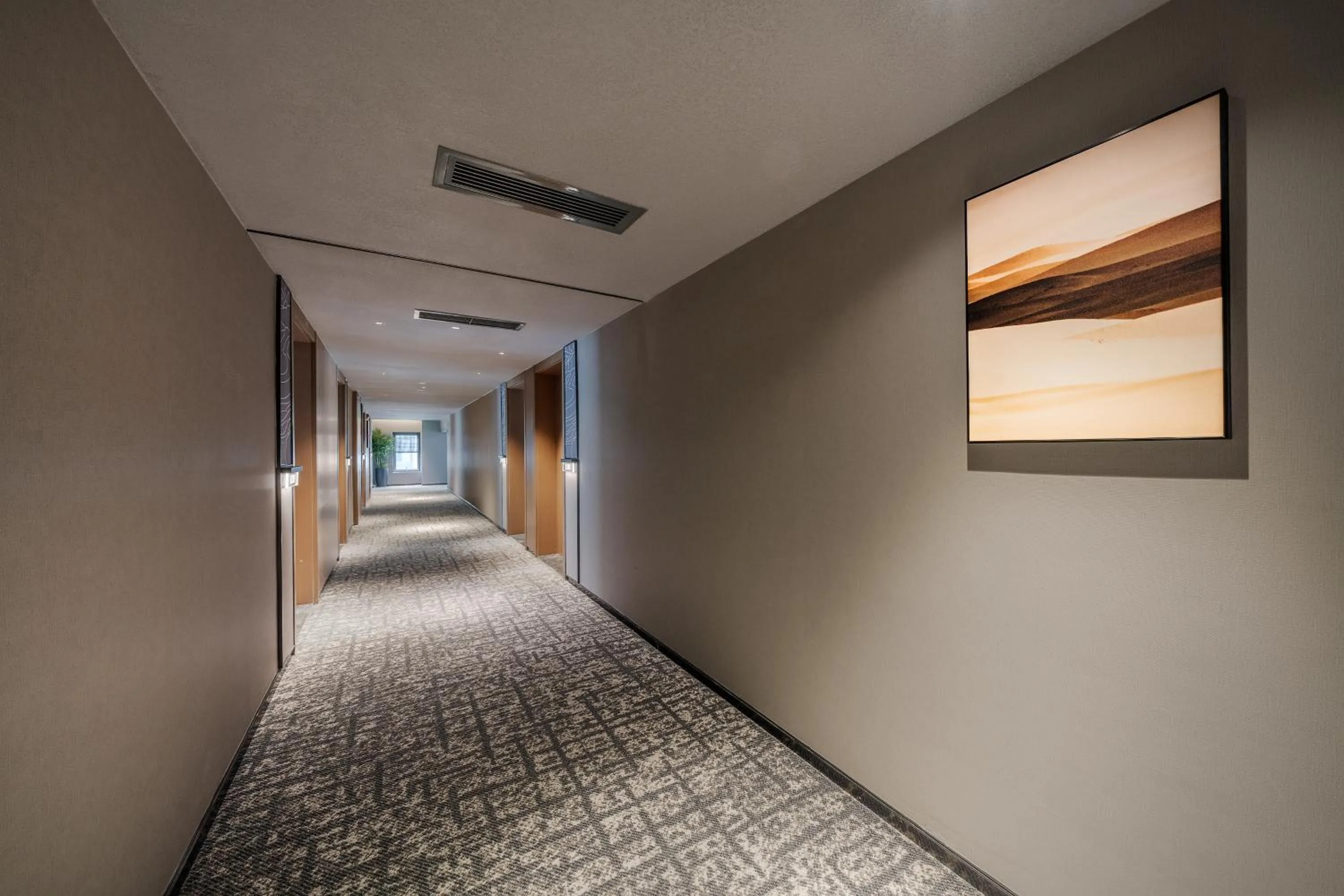 Atour Hotel Chengdu Jinniui Yipintianxia