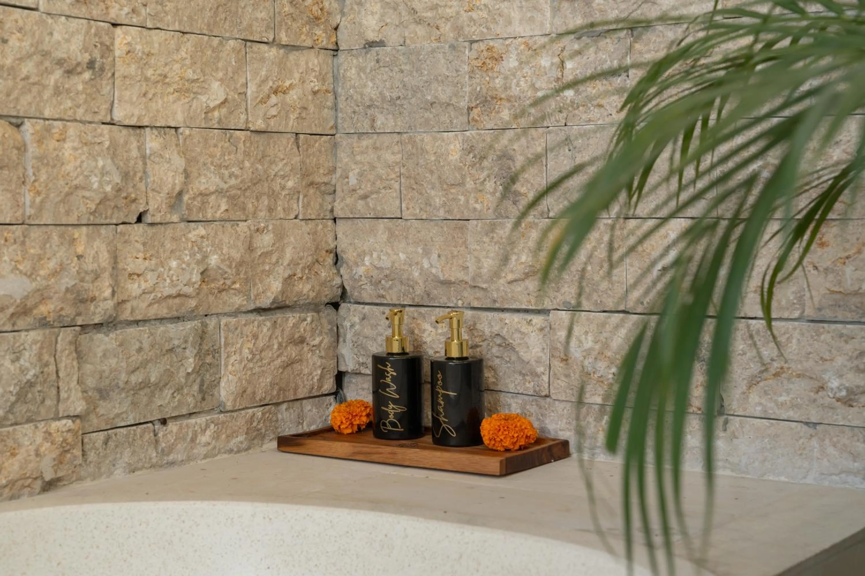 Bath in Wisana Villa Ubud by Dhananjaya Hospitality