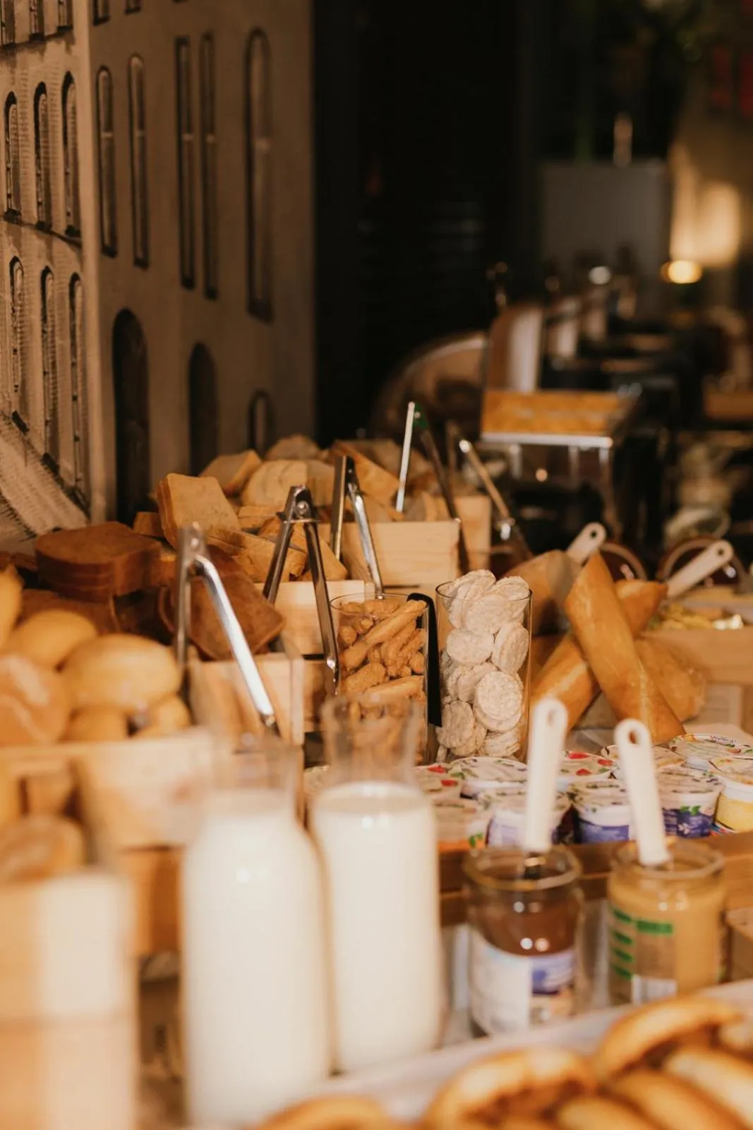 Restaurant/places to eat in Quality Silesian Hotel