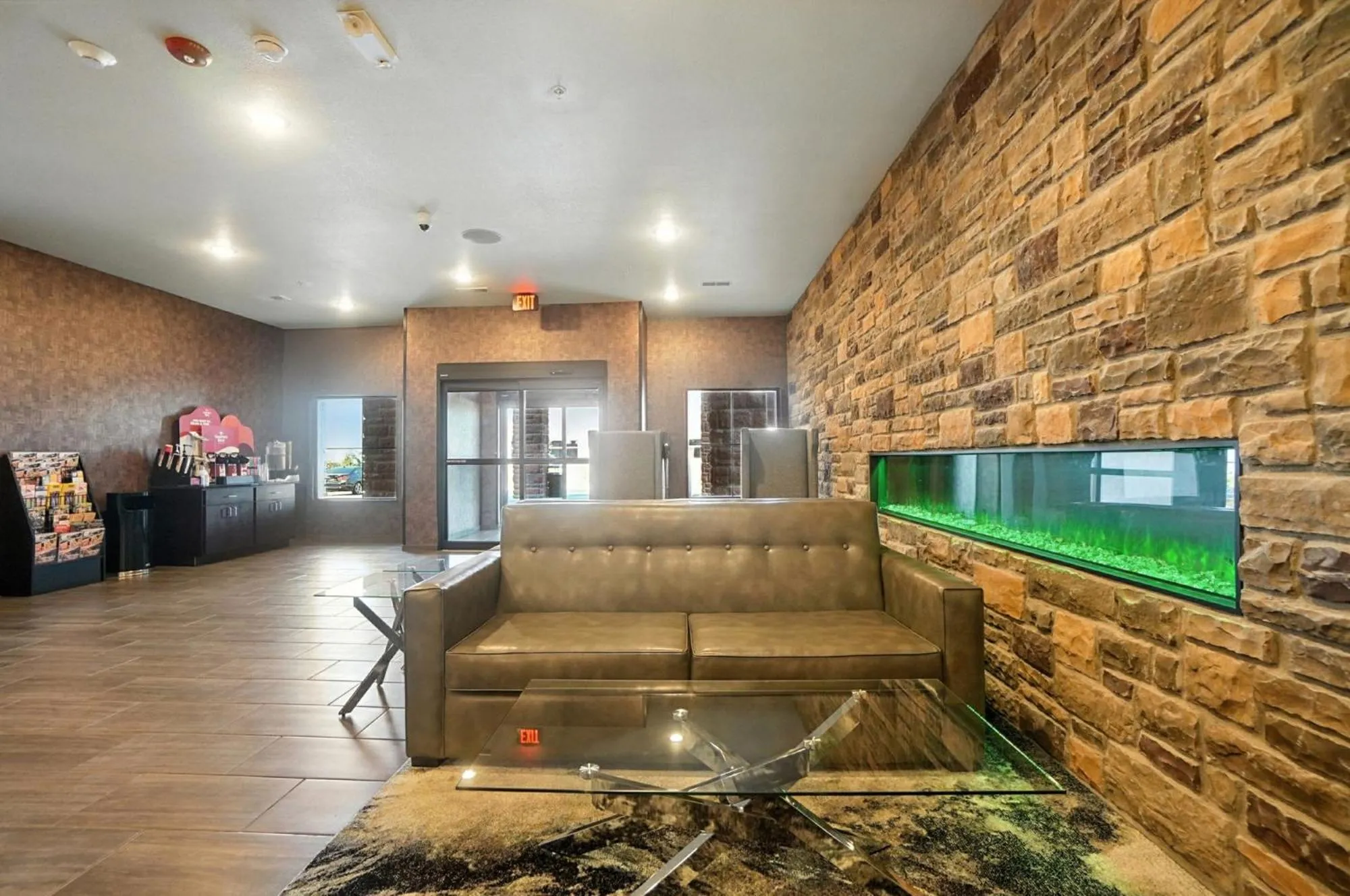 Lobby or reception in Cobblestone Hotel & Suites - Bellefontaine