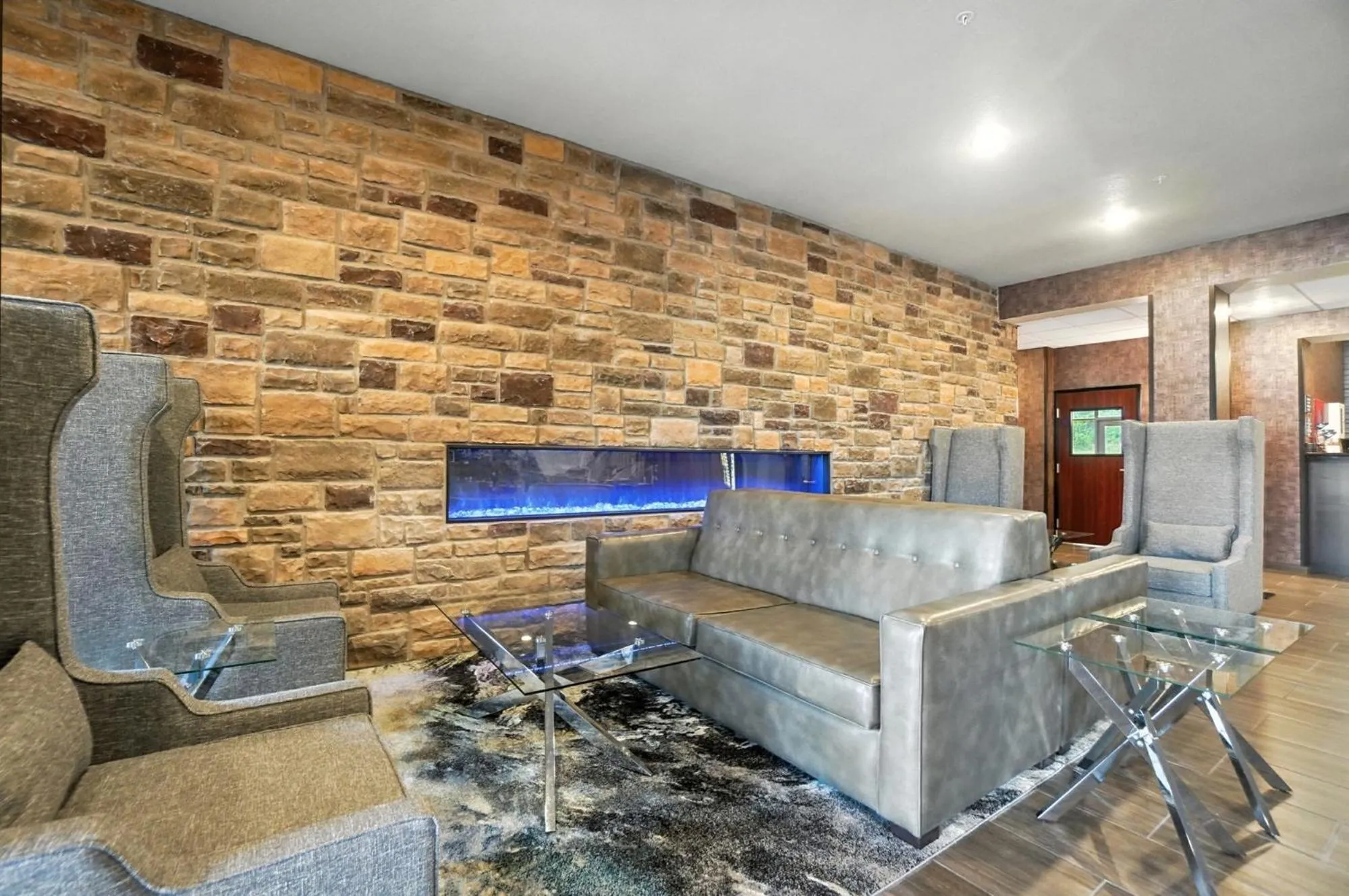 Lobby or reception in Cobblestone Hotel & Suites - Bellefontaine