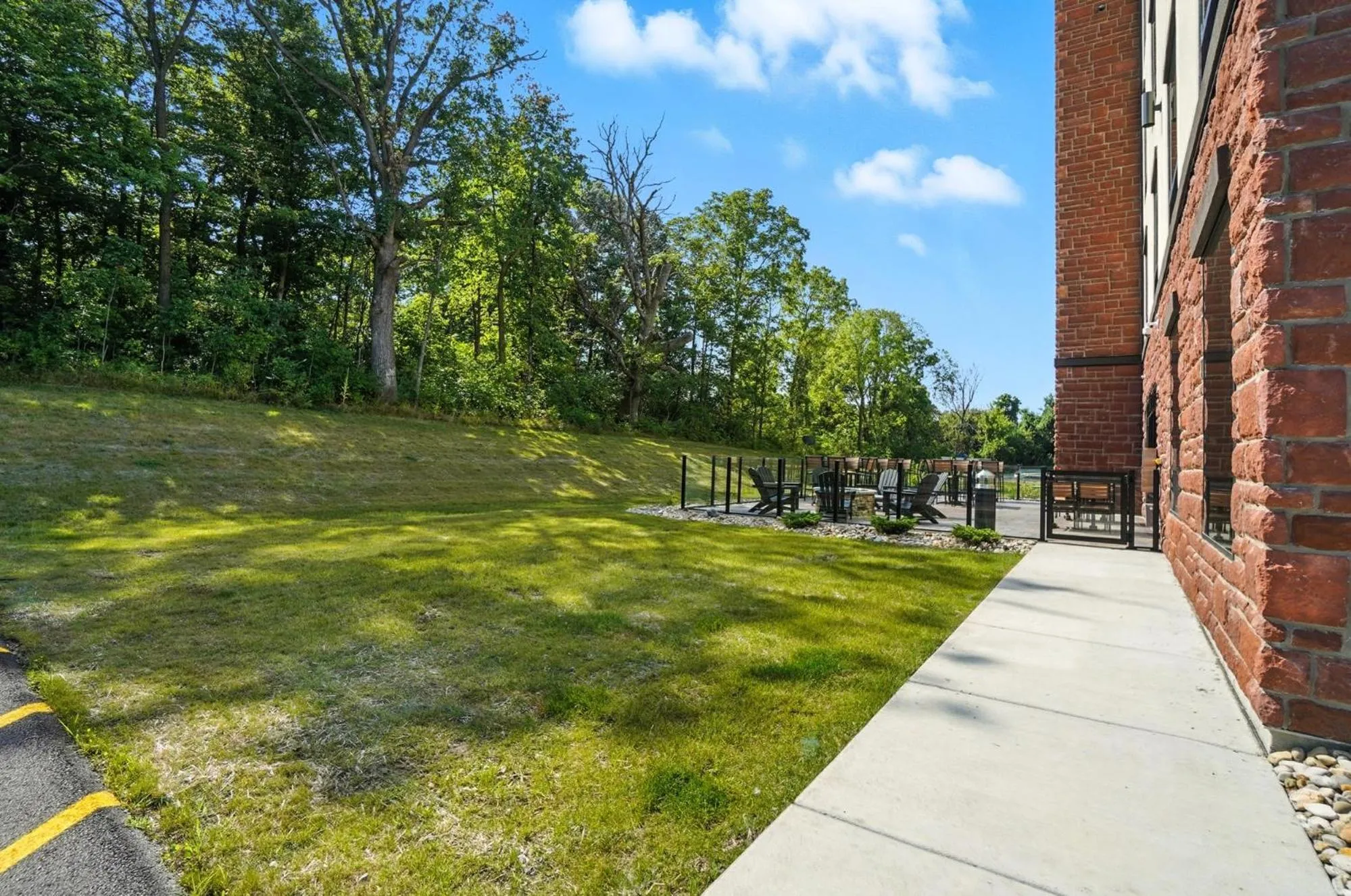 Patio in Cobblestone Hotel & Suites - Bellefontaine