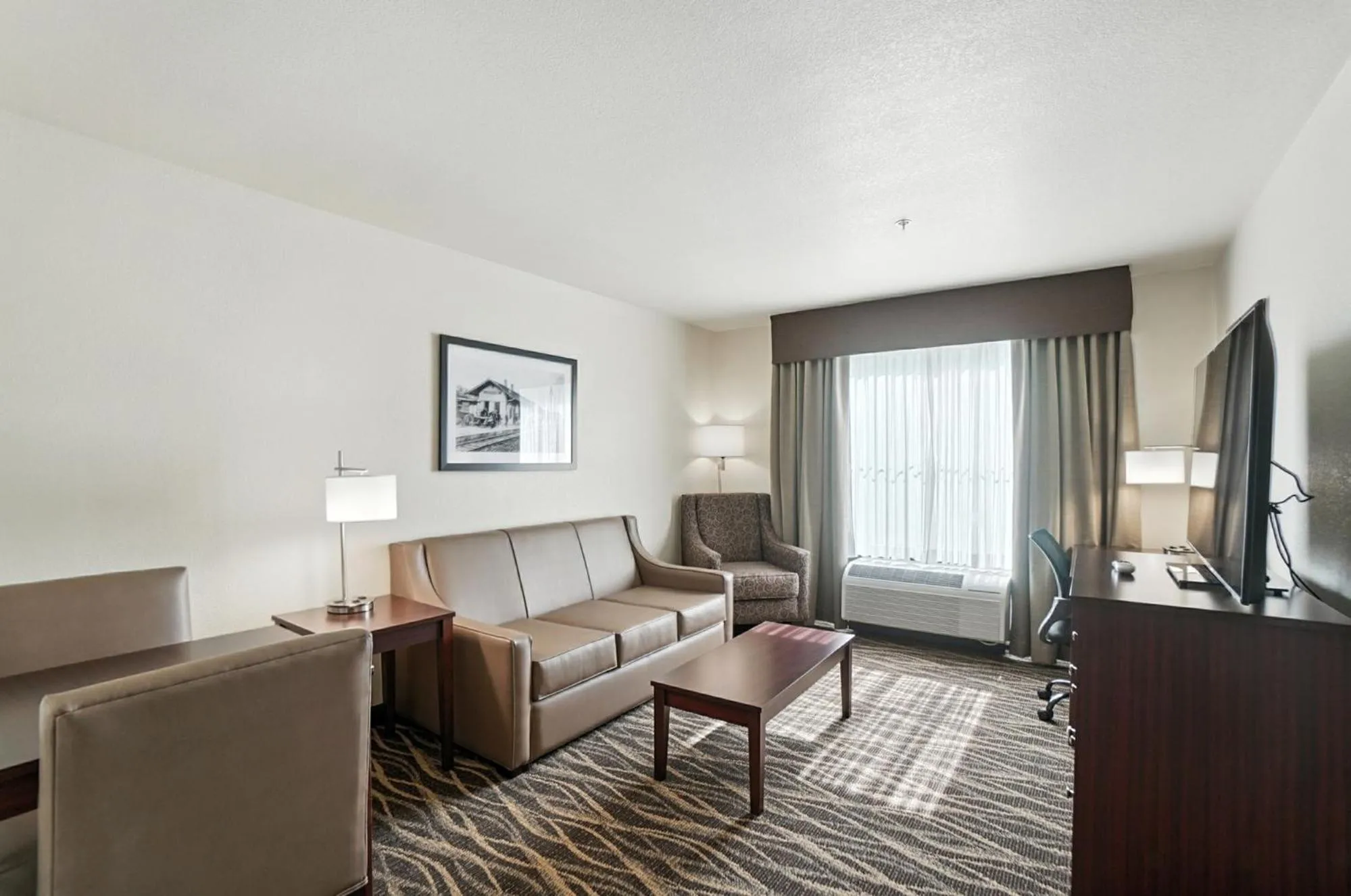 Bedroom in Cobblestone Hotel & Suites - Bellefontaine