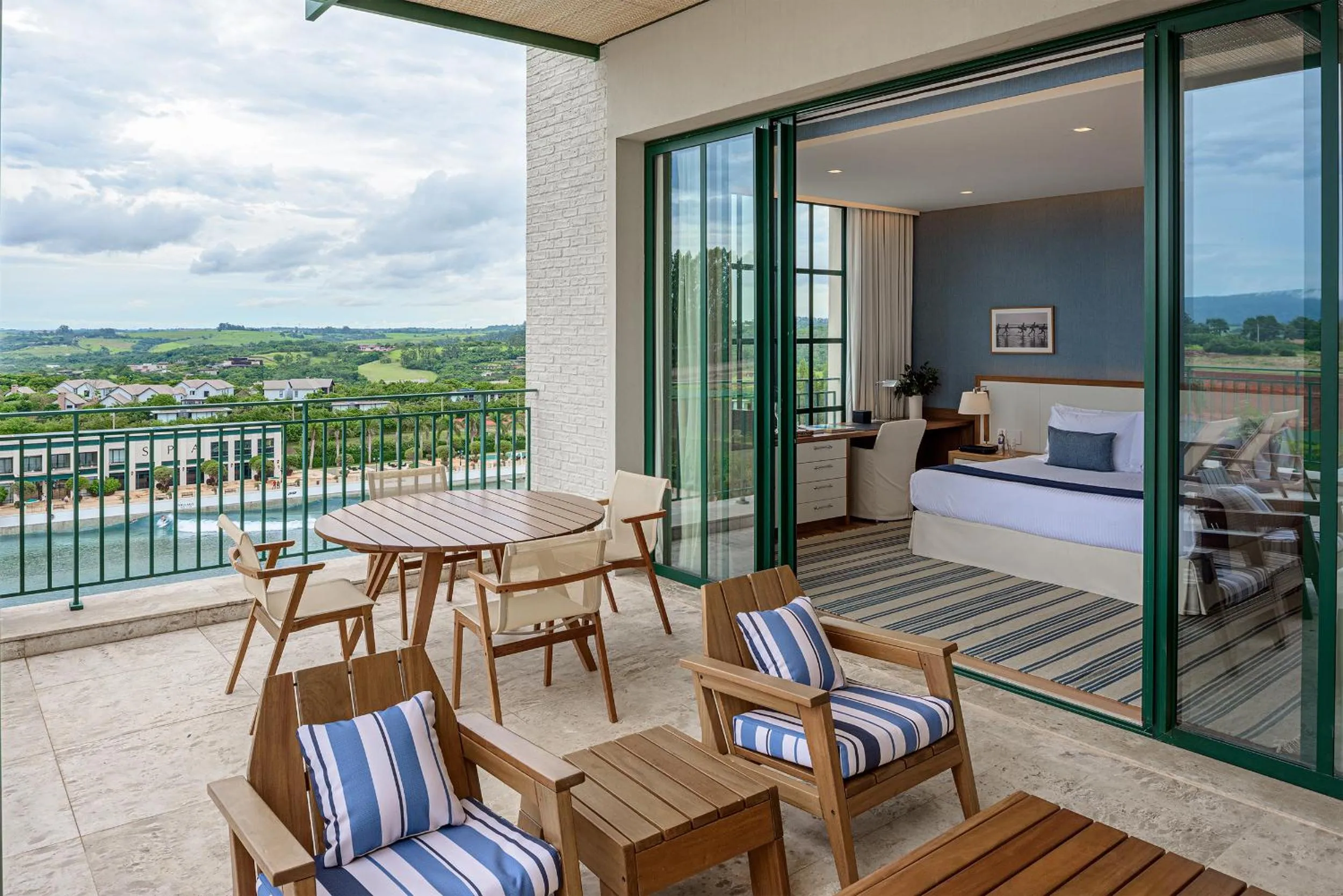 Balcony/Terrace, Bed in Boa Vista Surf Lodge