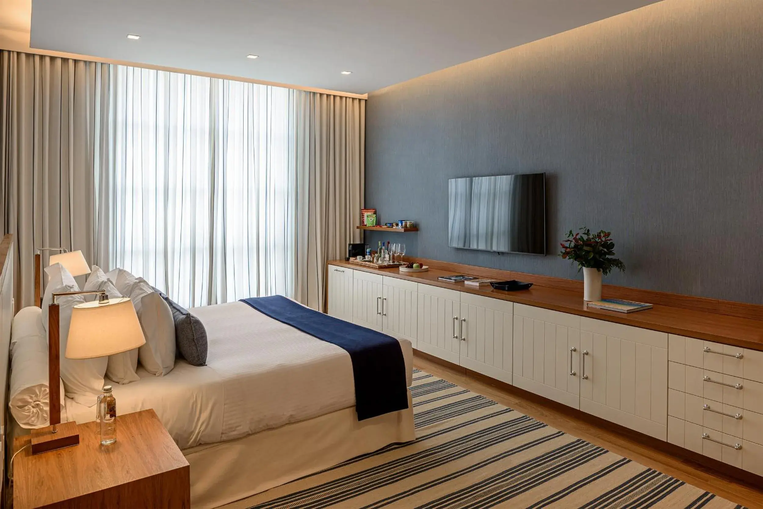 Deluxe King Room in Boa Vista Surf Lodge Deluxe King Room in Boa Vista Surf Lodge