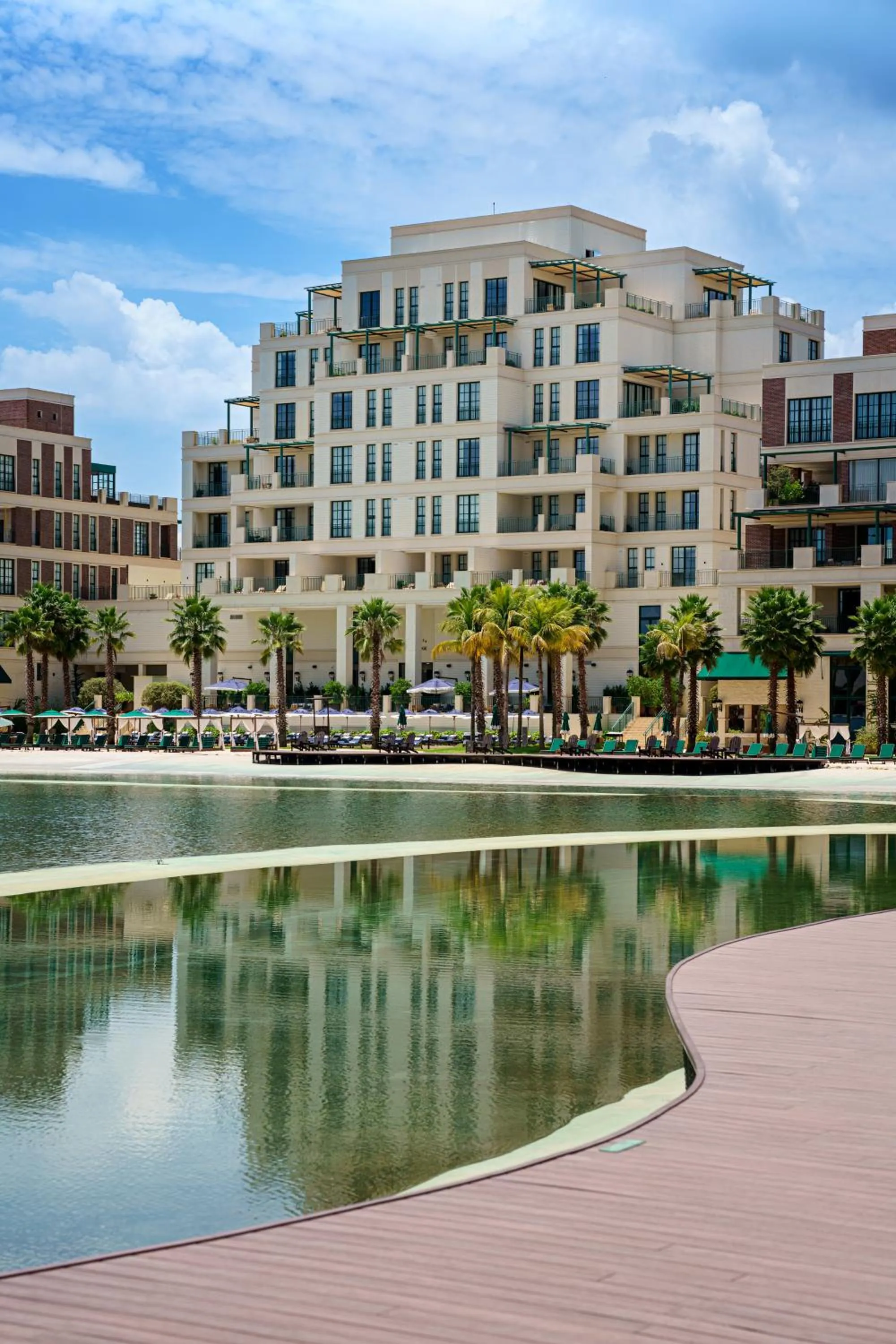Facade/entrance in Boa Vista Surf Lodge