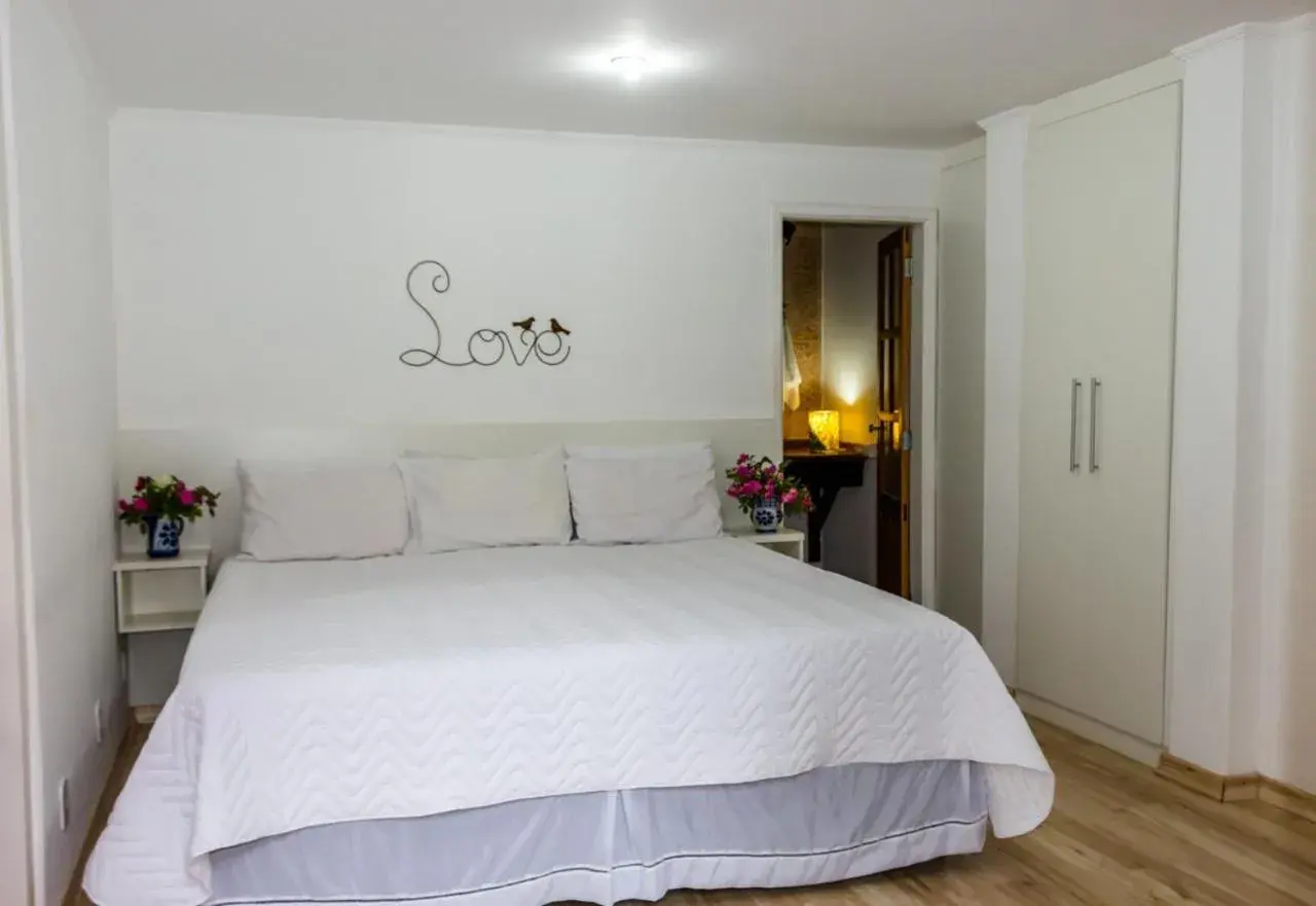 King Suite with Balcony in Pousada Paraíso dos Anjos King Suite with Balcony in Pousada Paraíso dos Anjos