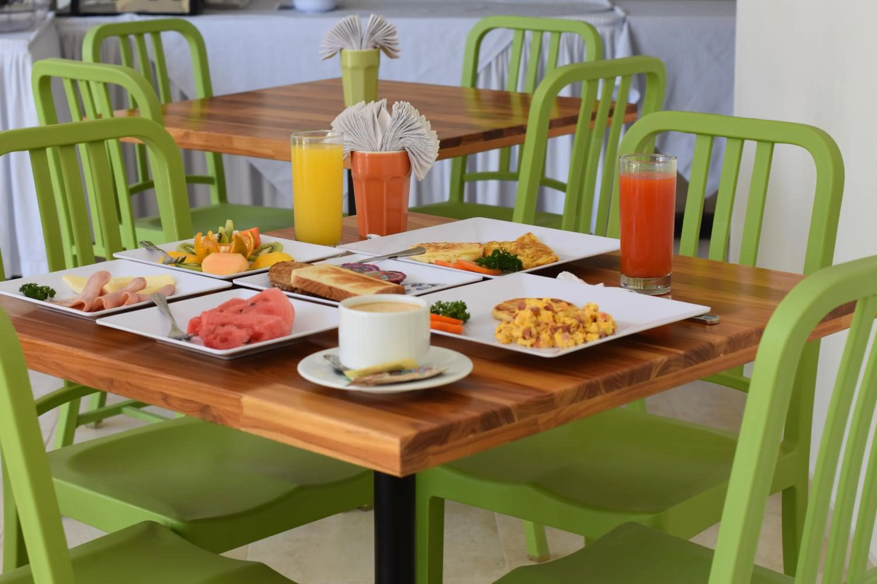 Breakfast in Del Mar Hotel