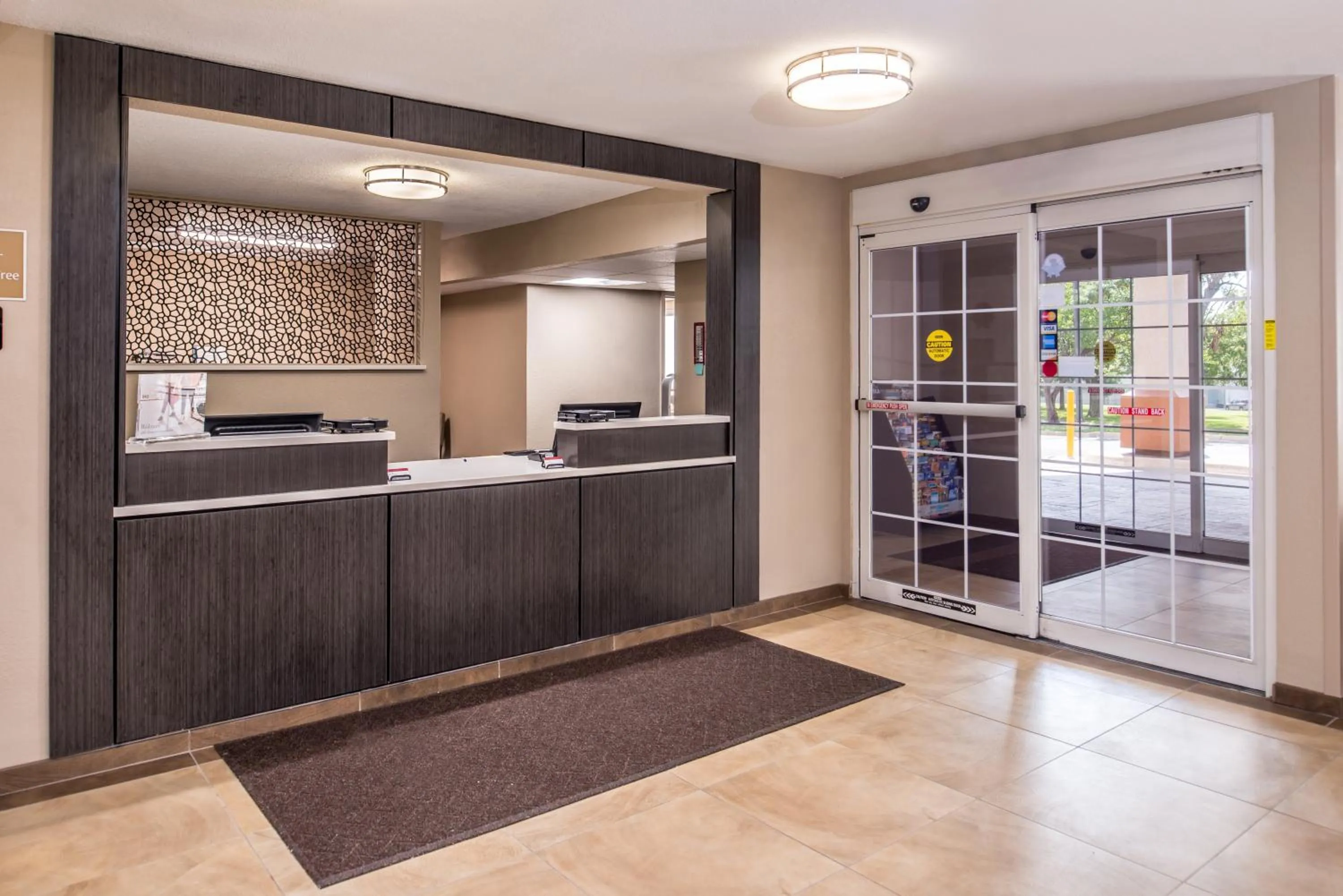 Lobby or reception in Candlewood Suites - Topeka West by IHG