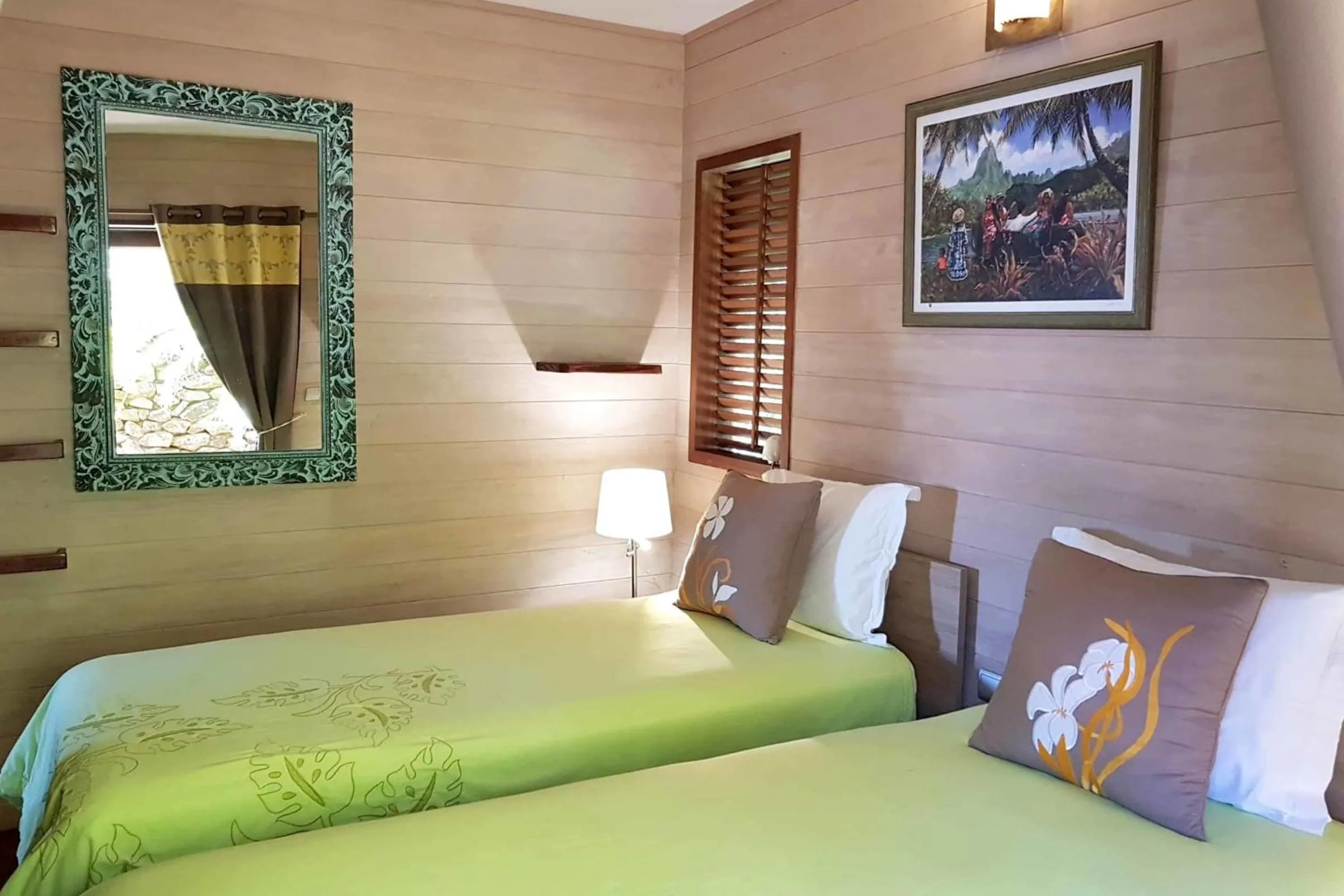 Bed in Villa Anuanua by Tahiti Homes