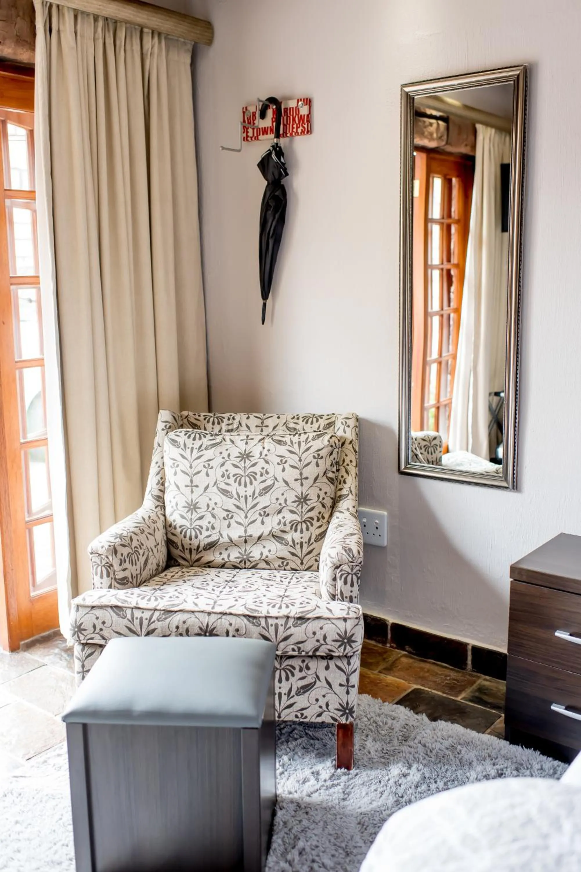 Seating area, Bed in 61 On Ireland Guest House and Conferencing