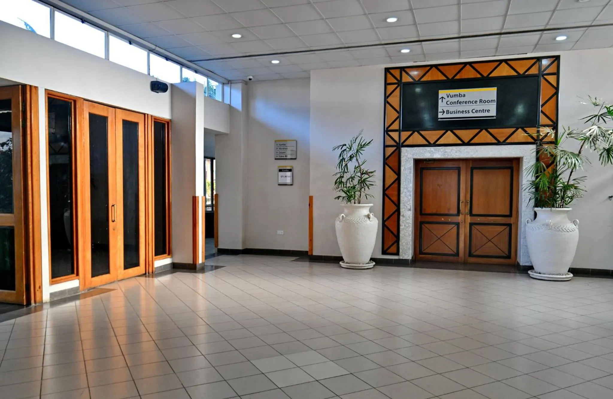 Lobby or reception in Holiday Inn - Mutare by IHG