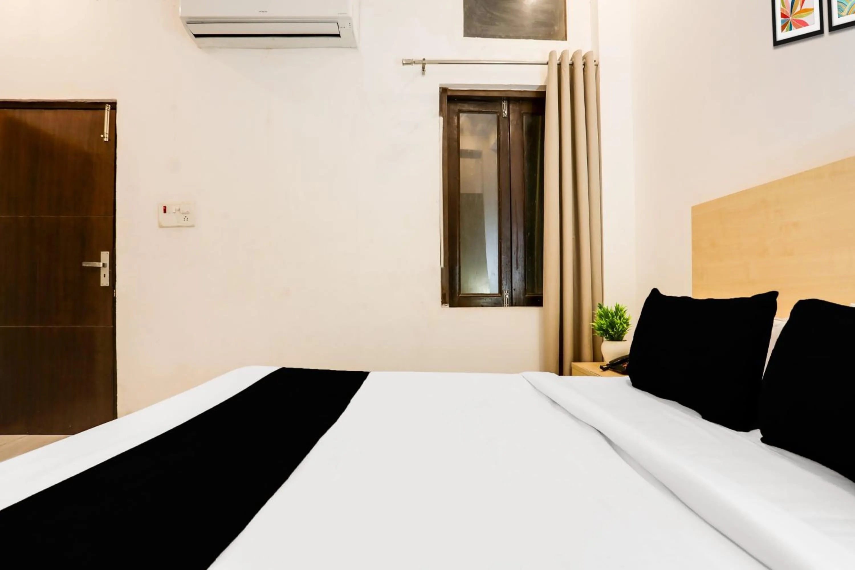 Bedroom, Bed in Super Collection O Gol Park Atala