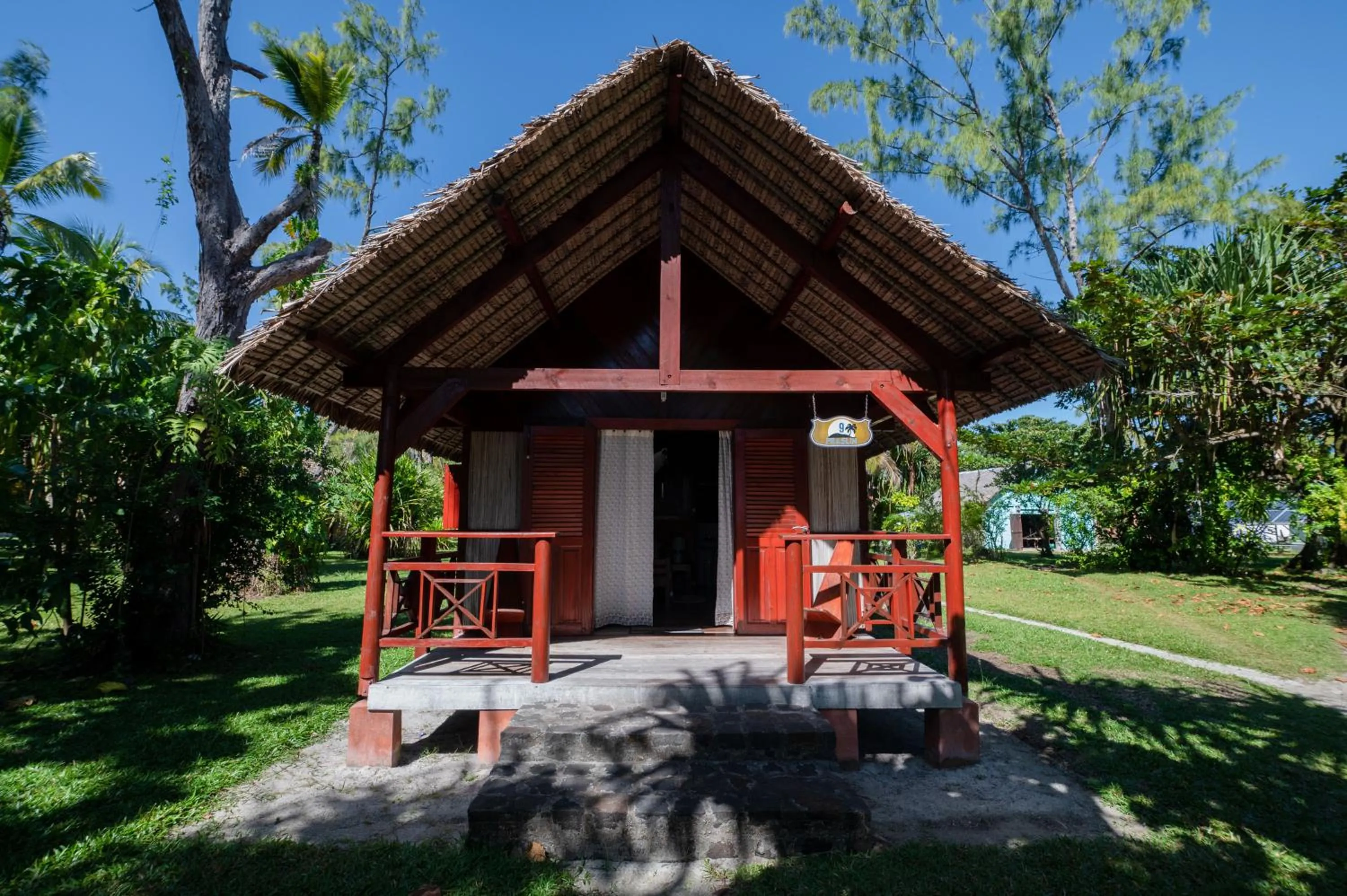 Standard Bungalow - single occupancy in Maningory