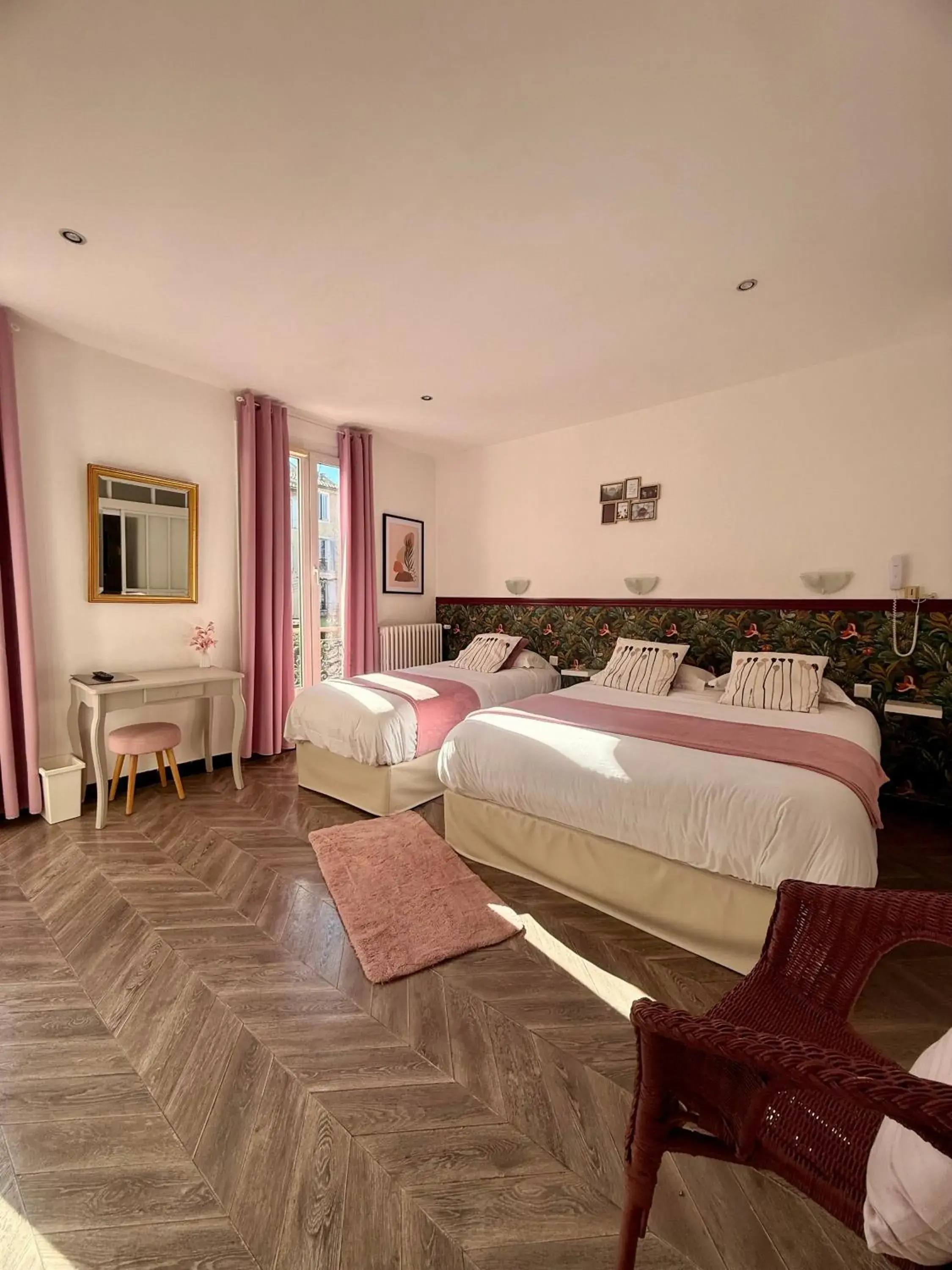 Le Grand Hotel Le Grand Hotel