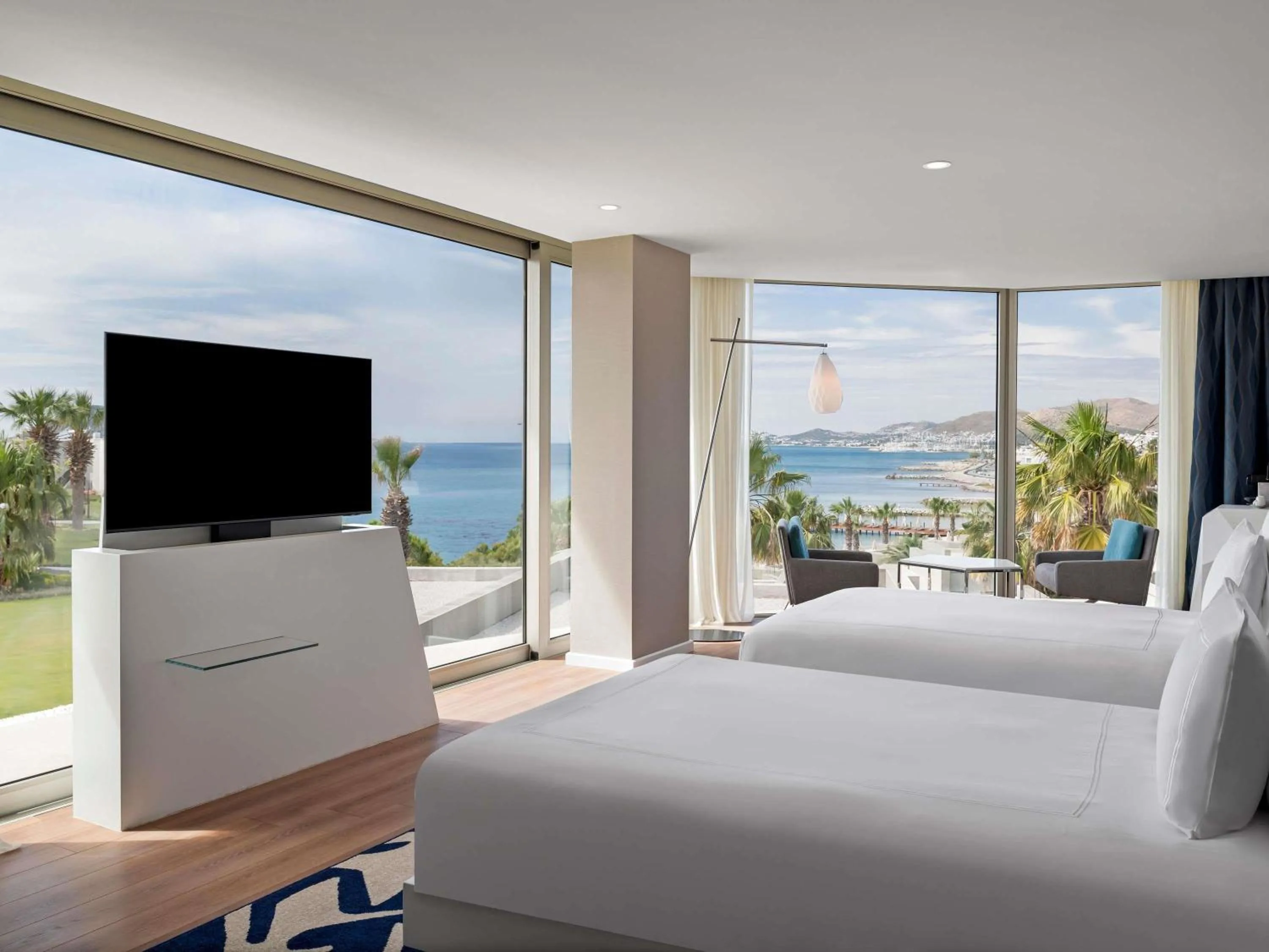 Bedroom, Bed in Swissôtel Resort Bodrum Beach
