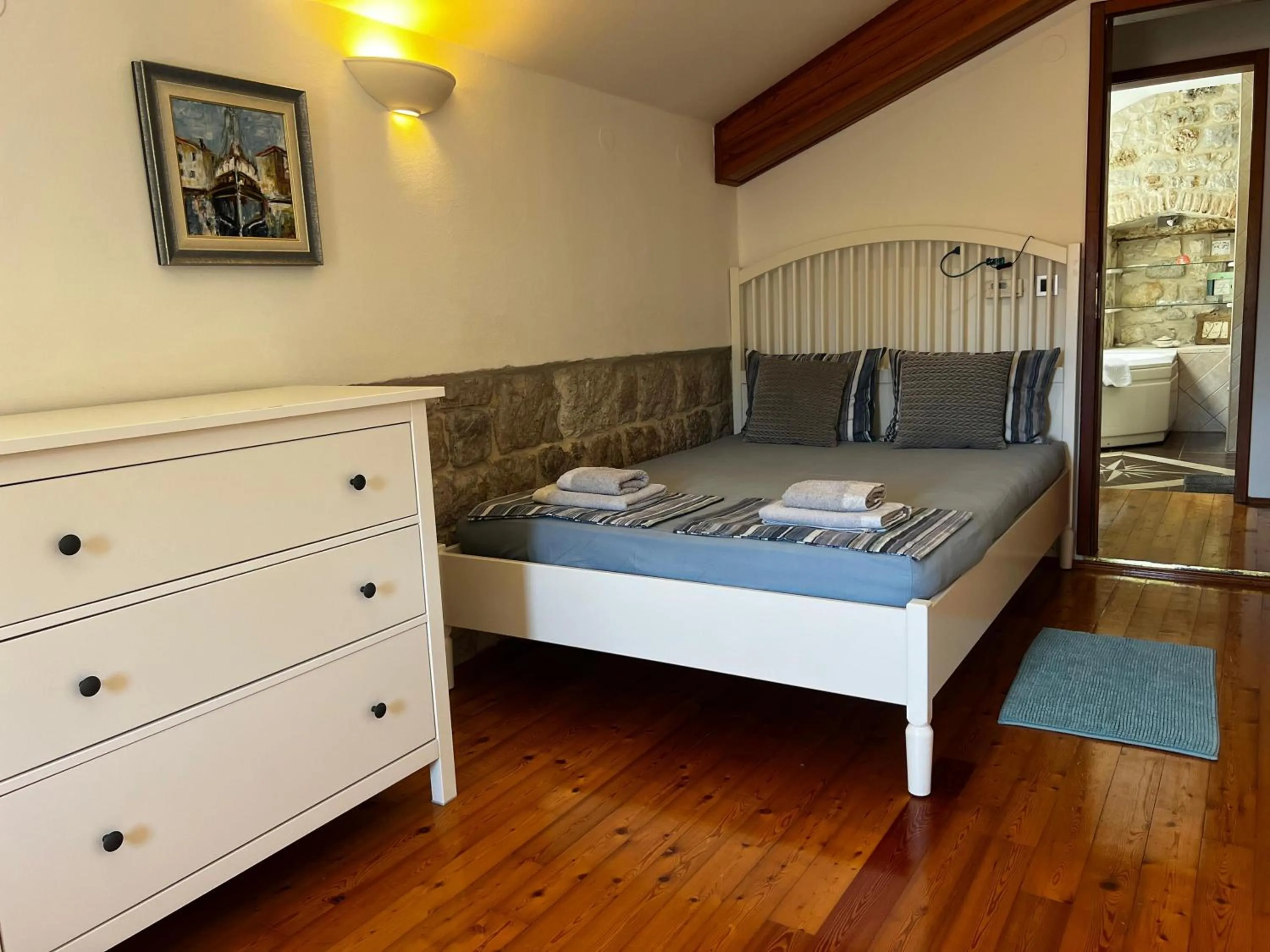 Bedroom, Bed in Villa Alma Komiza Island Vis