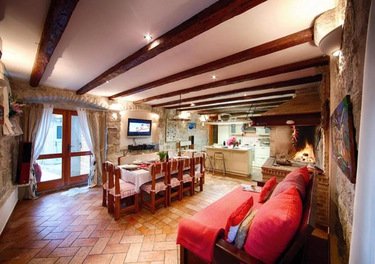 Kitchen or kitchenette in Villa Alma Komiza Island Vis