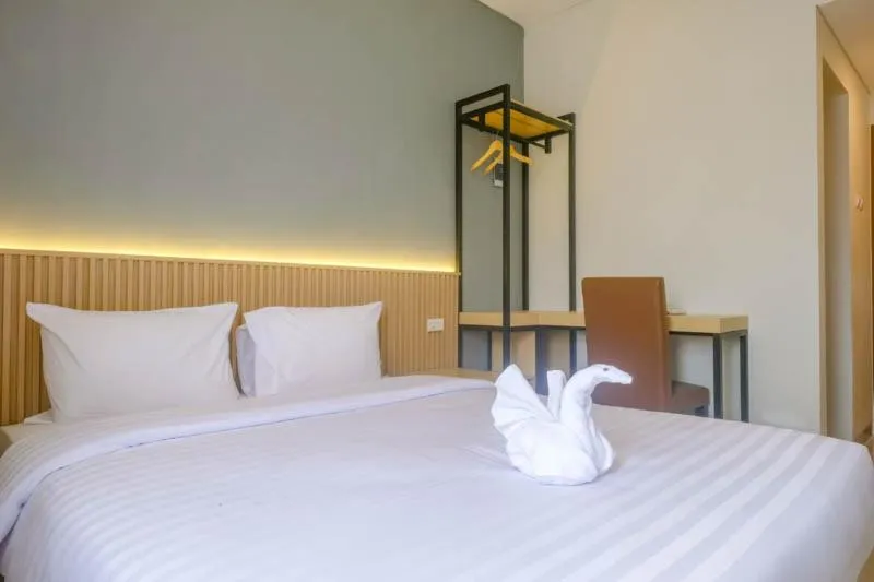 Bedroom, Bed in Upcity Hotel Simpang Lima By Sajiwa