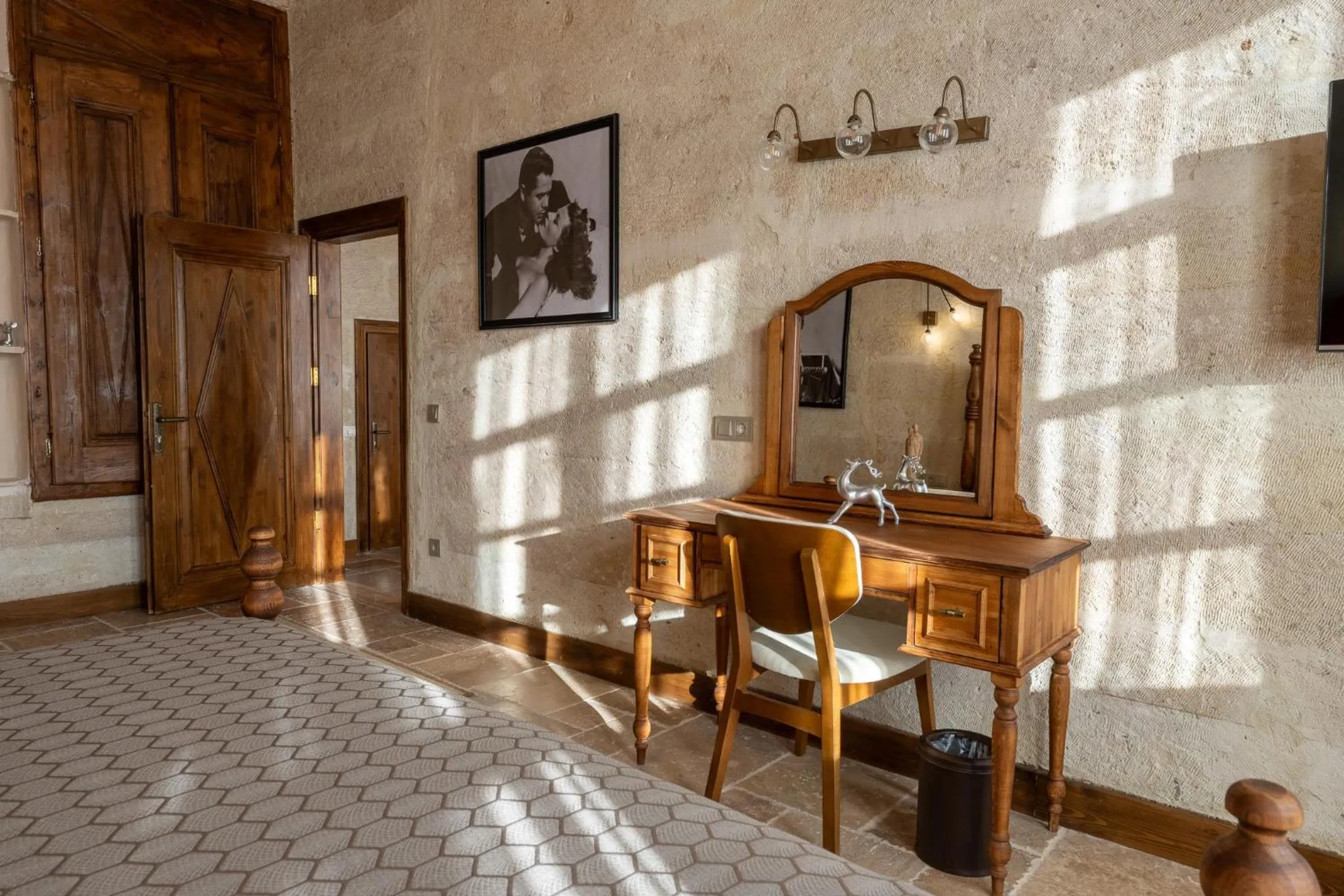 Decorative detail, Bed in Asmalı Konak Cave Suites