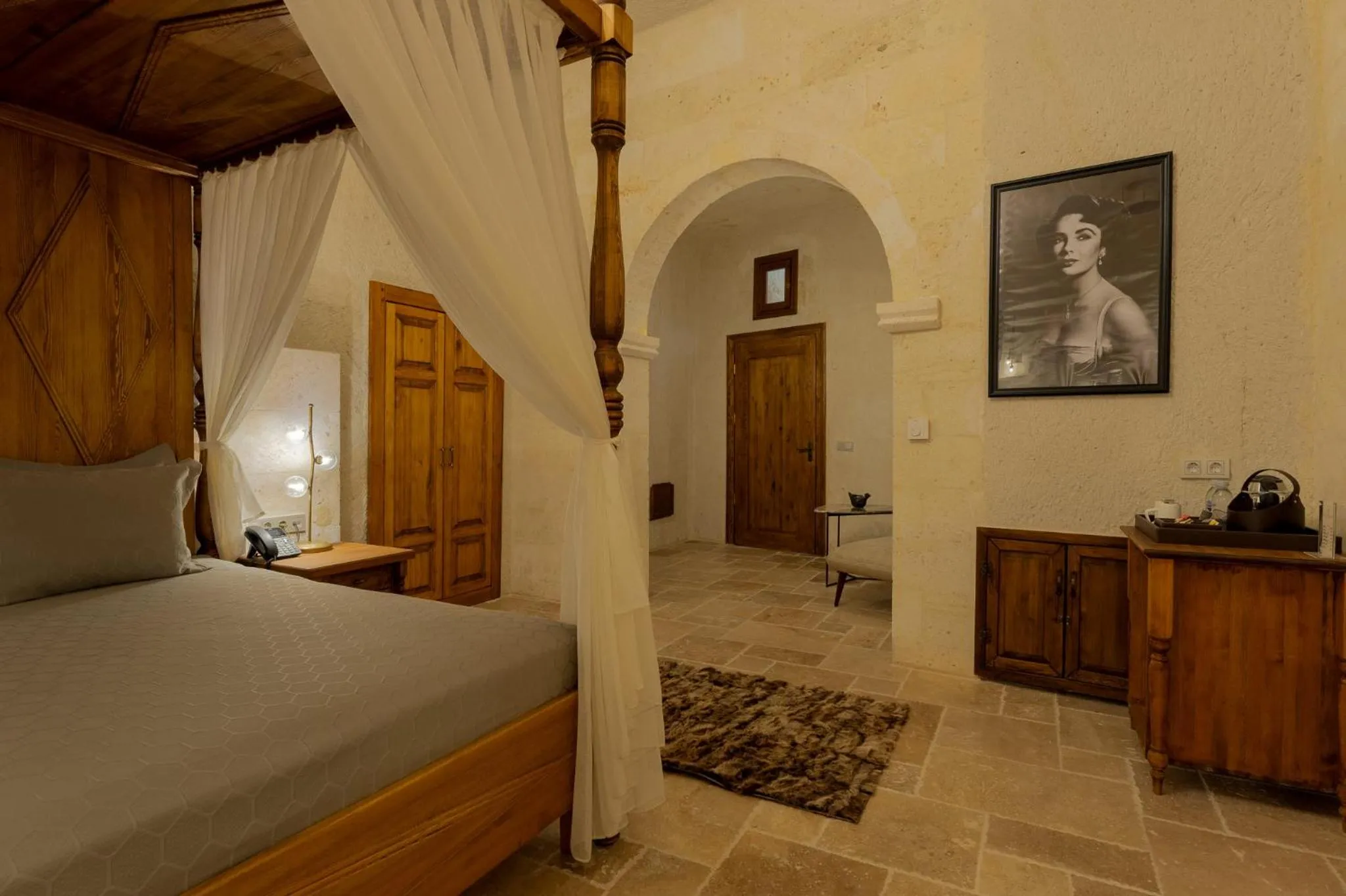 Bed in Asmalı Konak Cave Suites