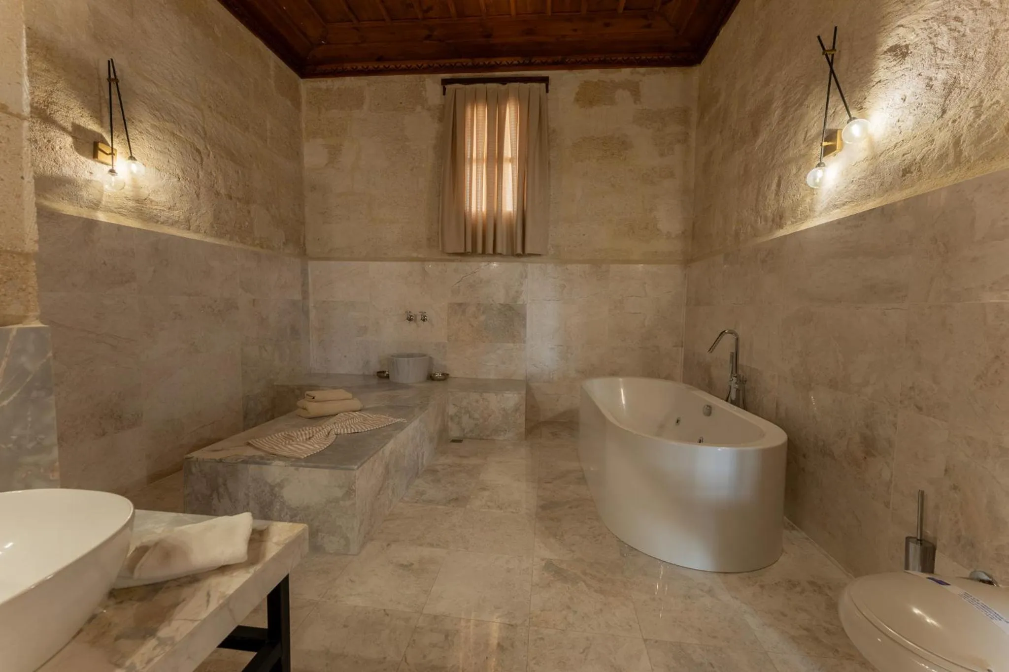 Public Bath in Asmalı Konak Cave Suites