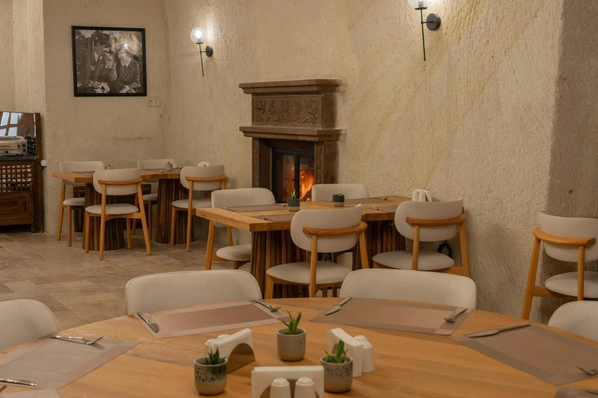 Restaurant/places to eat in Asmalı Konak Cave Suites