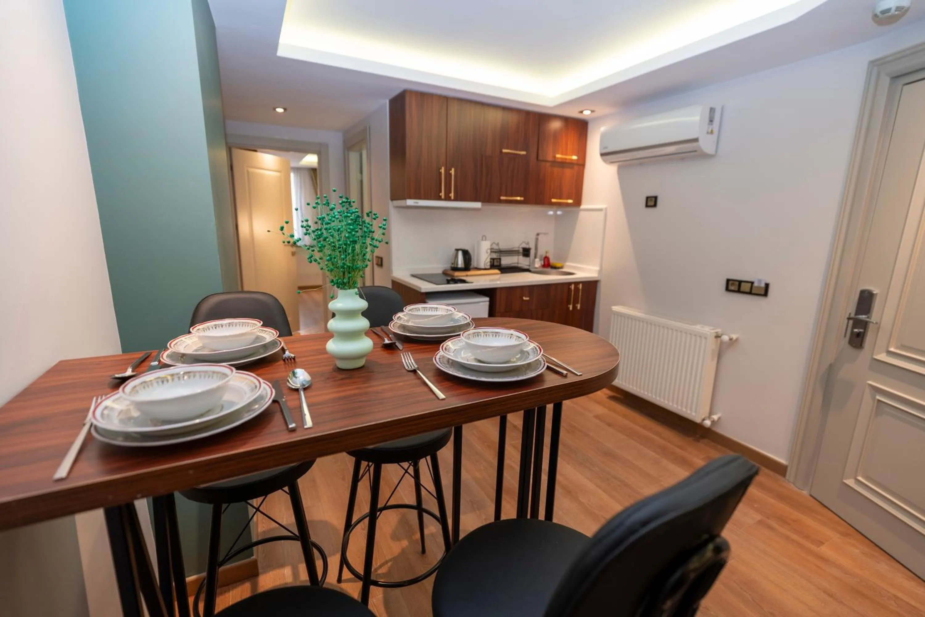 Kitchen or kitchenette in THE MUA LUXURY HOMEs