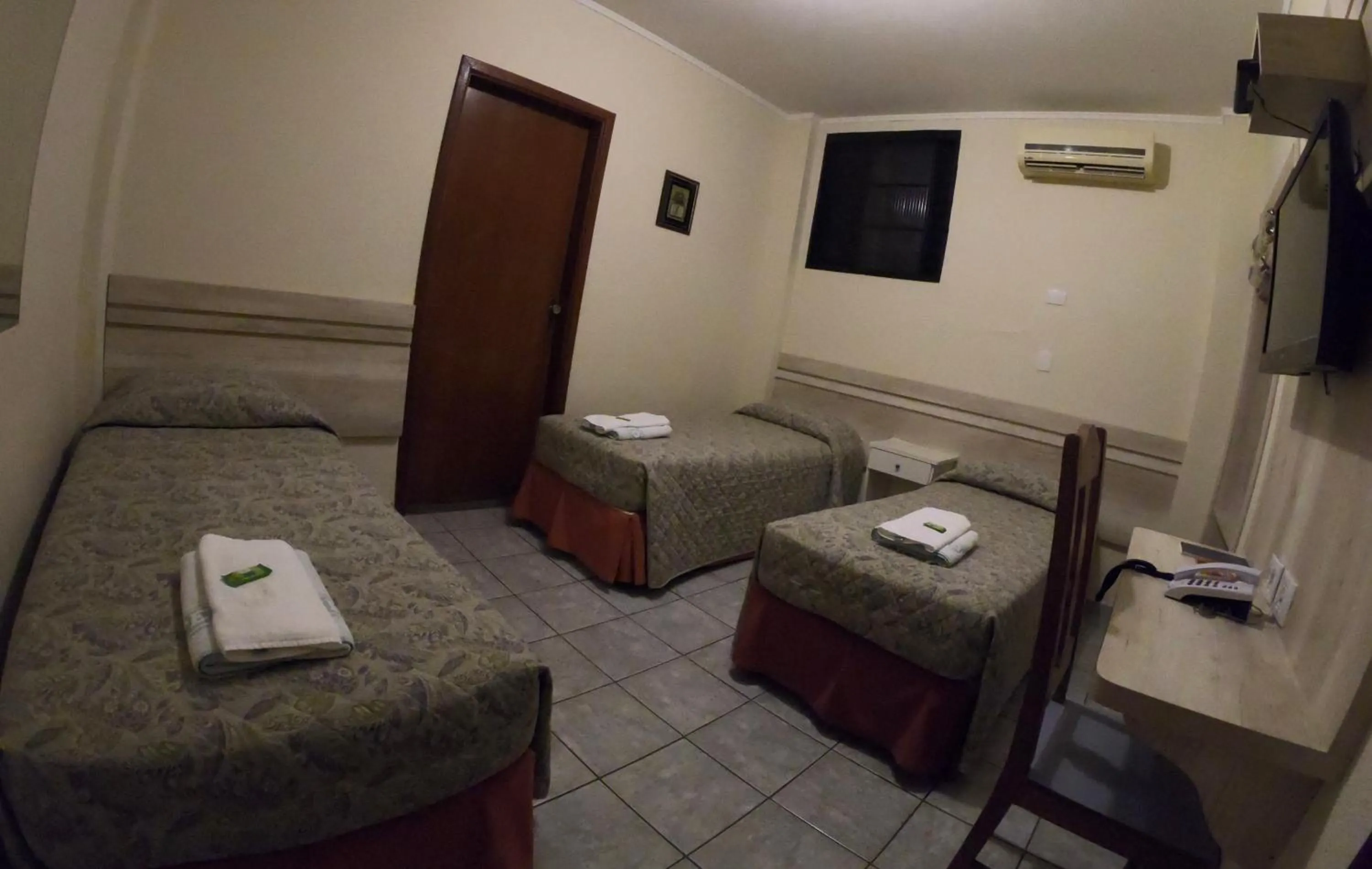 Bed in Hotel Colonial