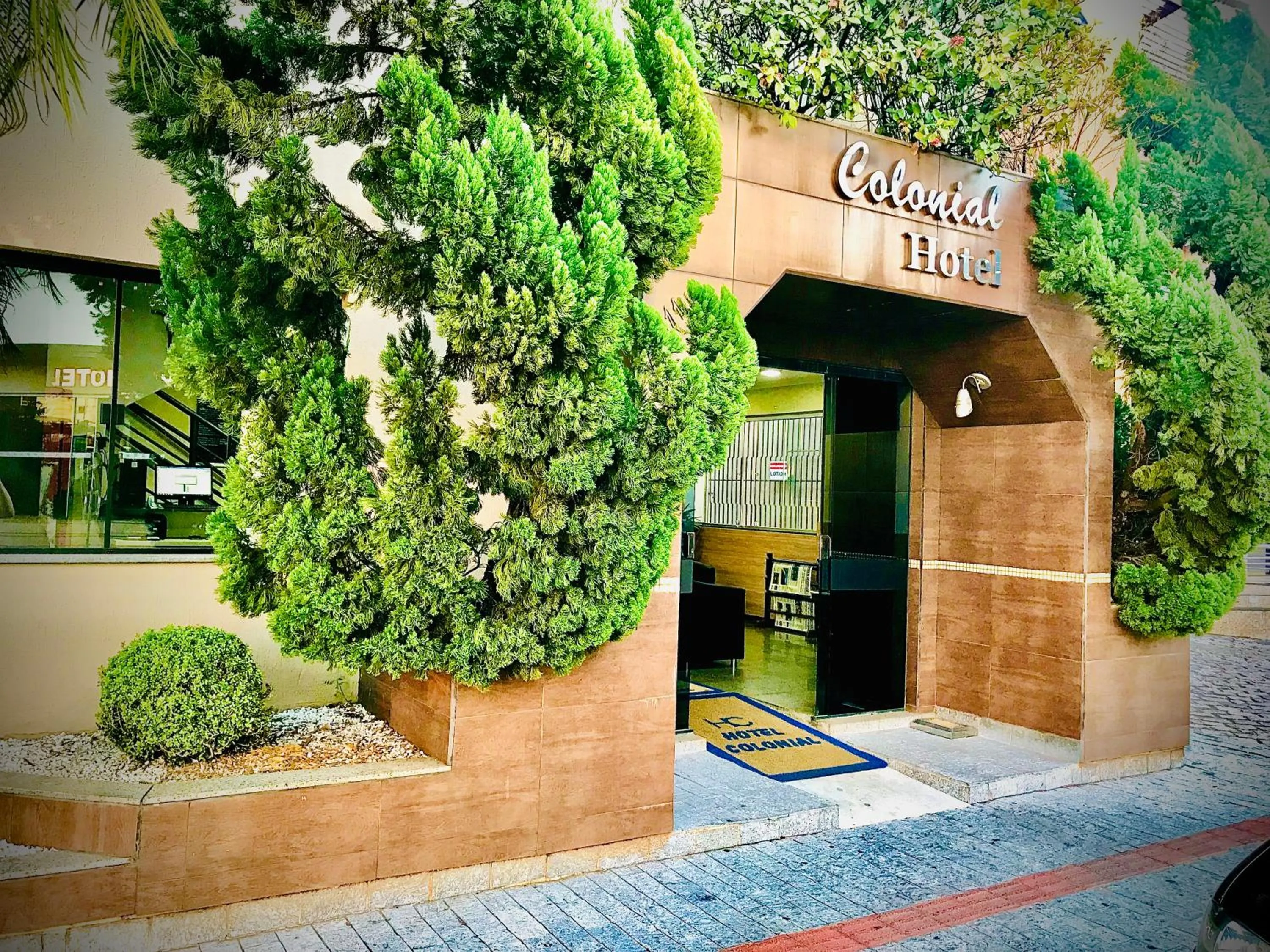 Property building in Hotel Colonial