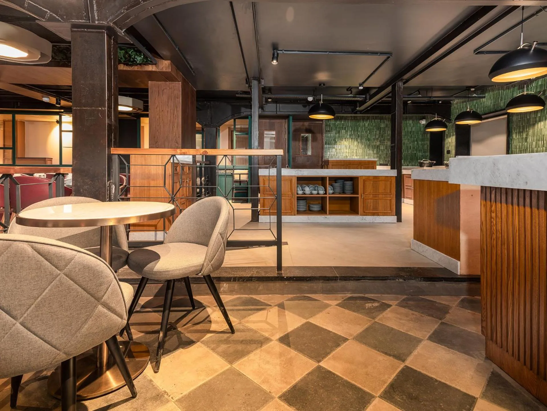 Restaurant/places to eat in The Vale Lodge