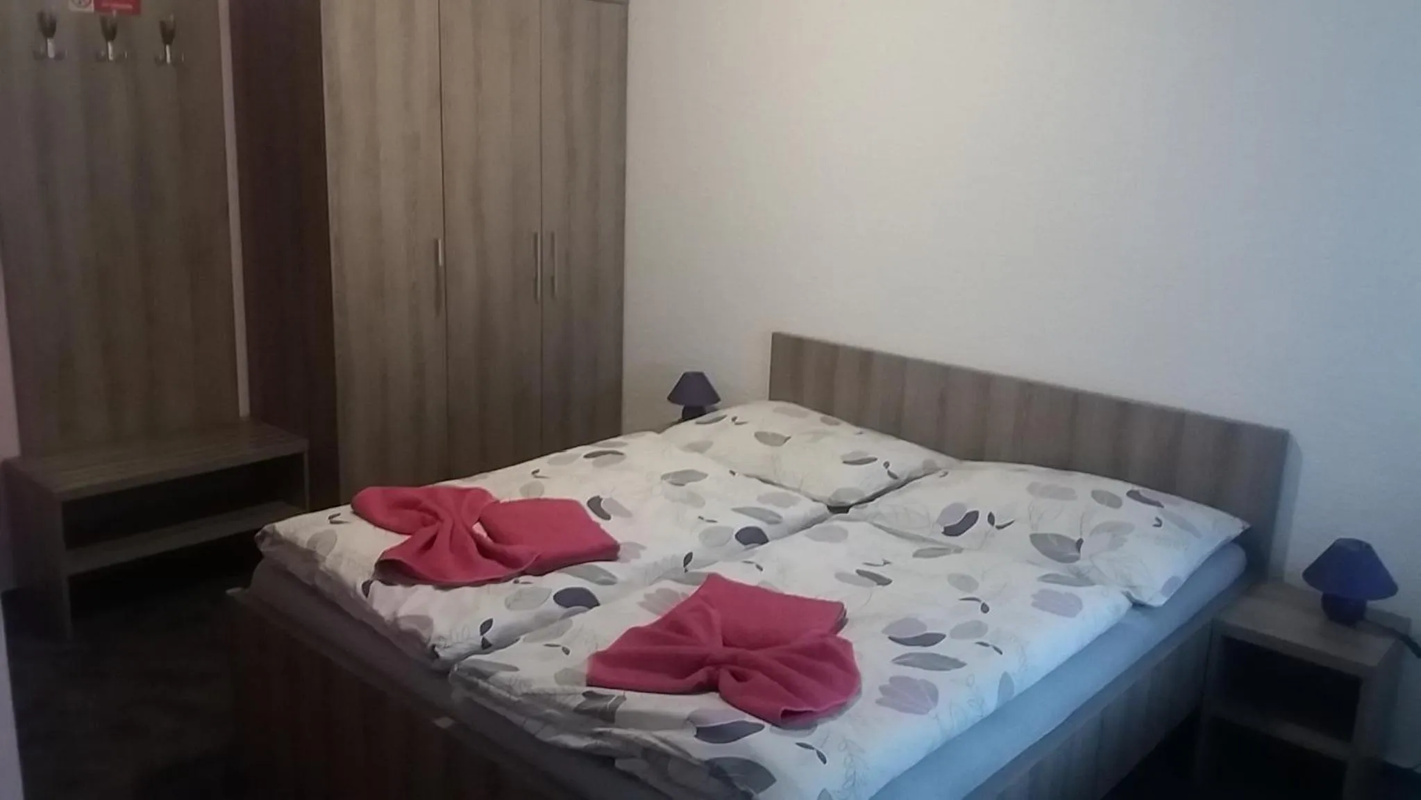 Property building, Bed in Motel Pávov