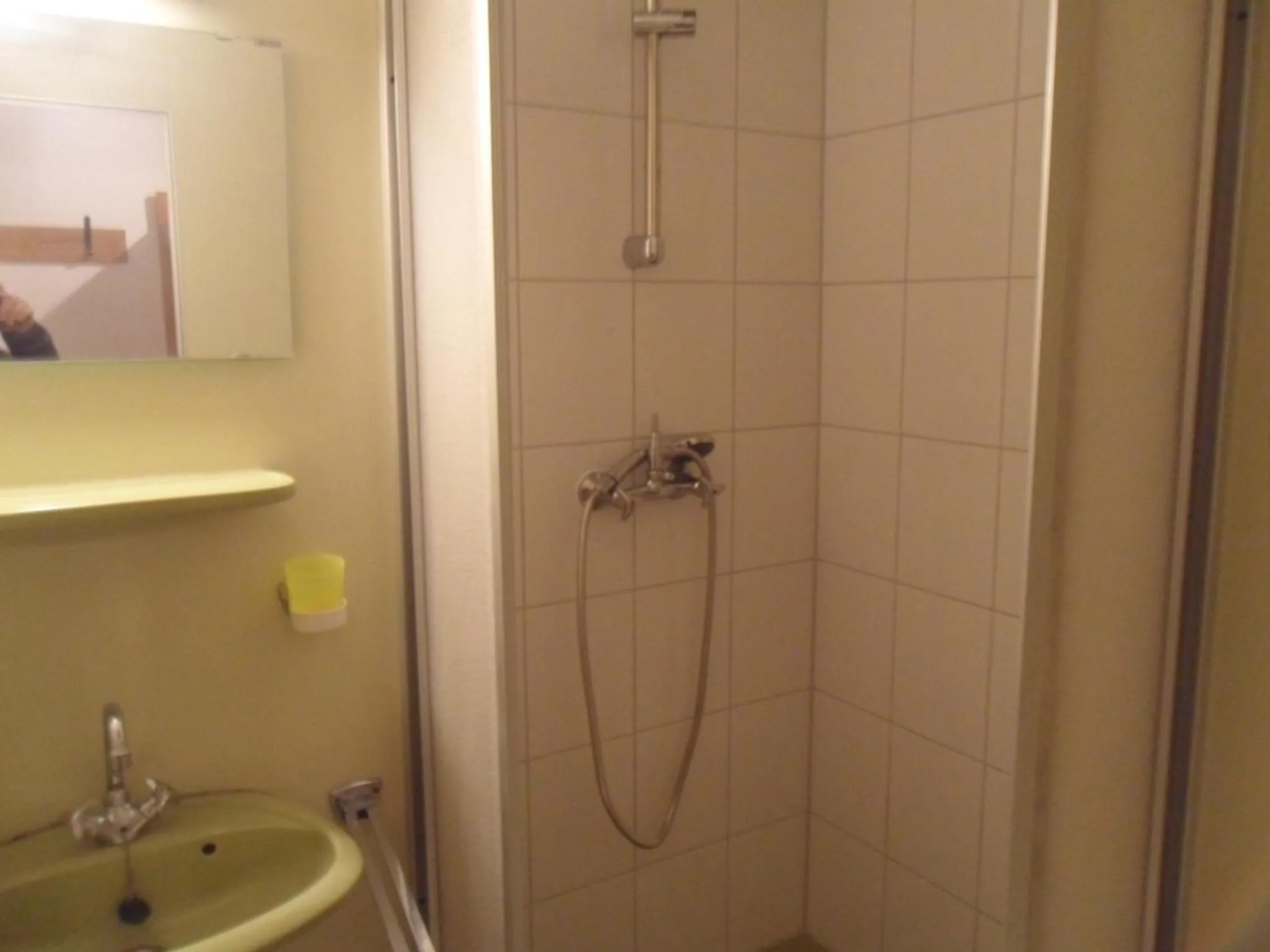 Shower in hotel funk