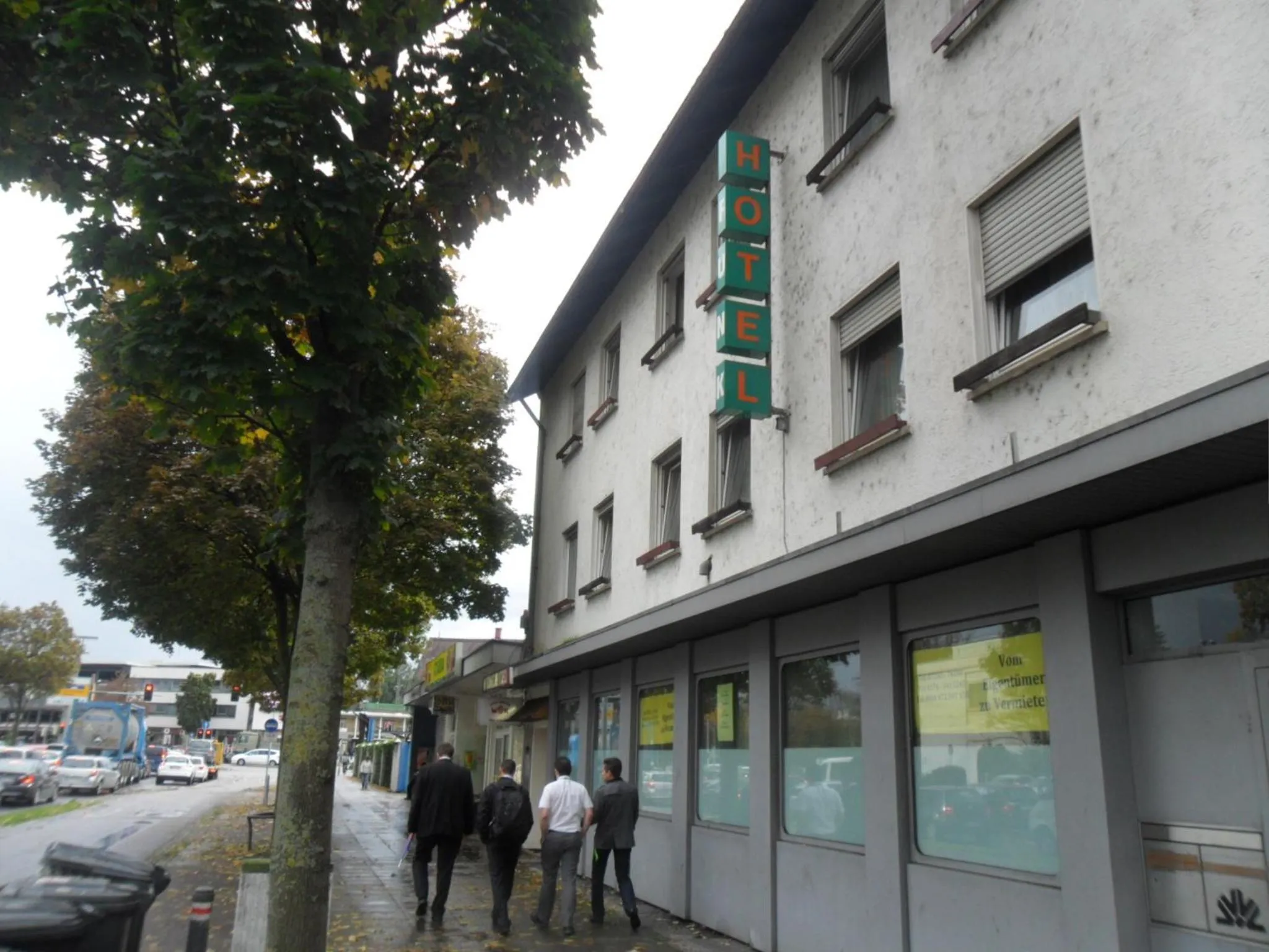 Facade/entrance in hotel funk