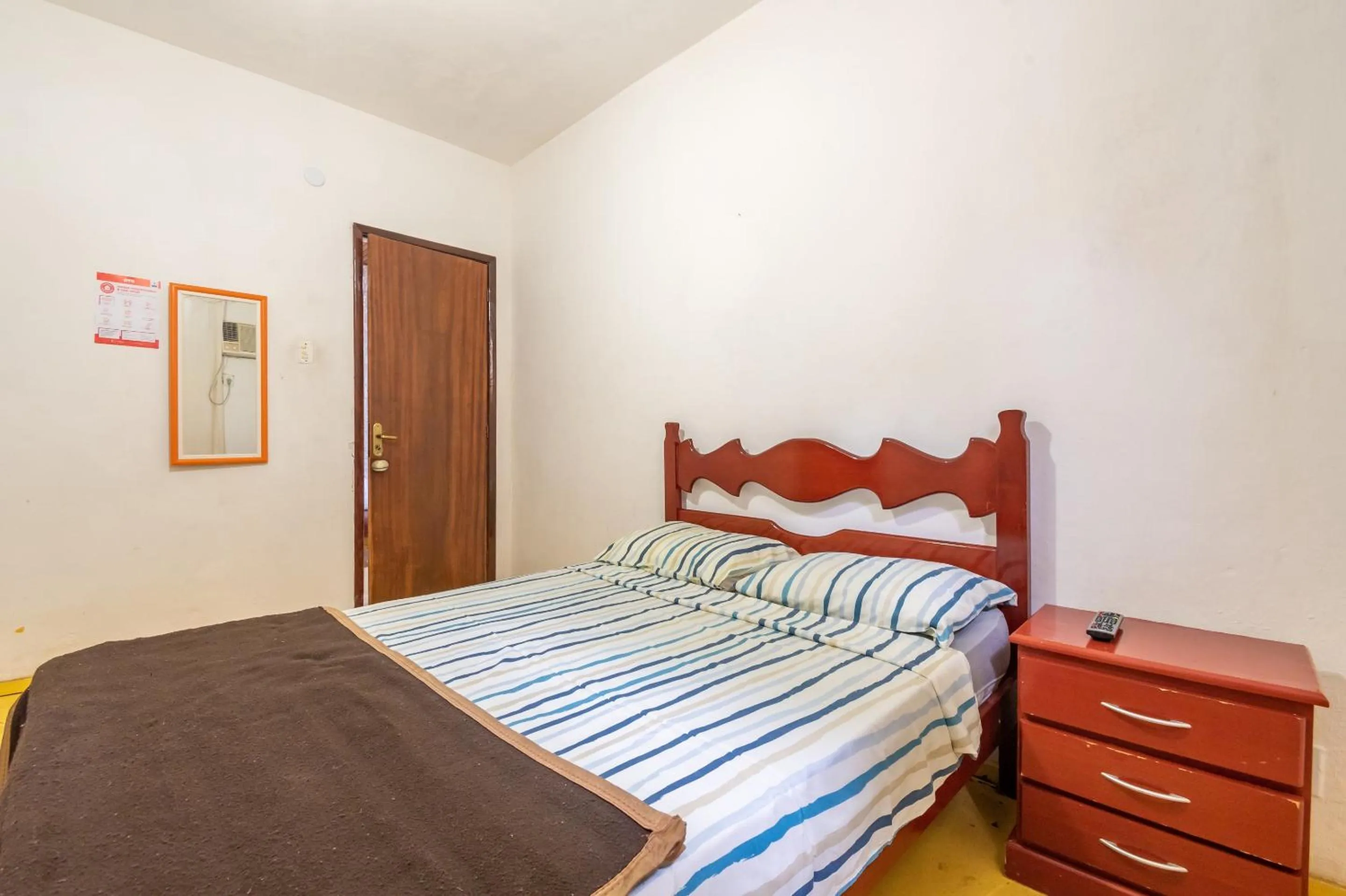 Bedroom, Bed in OYO Residencial Muriqui Apart Hotel, Mangaratiba