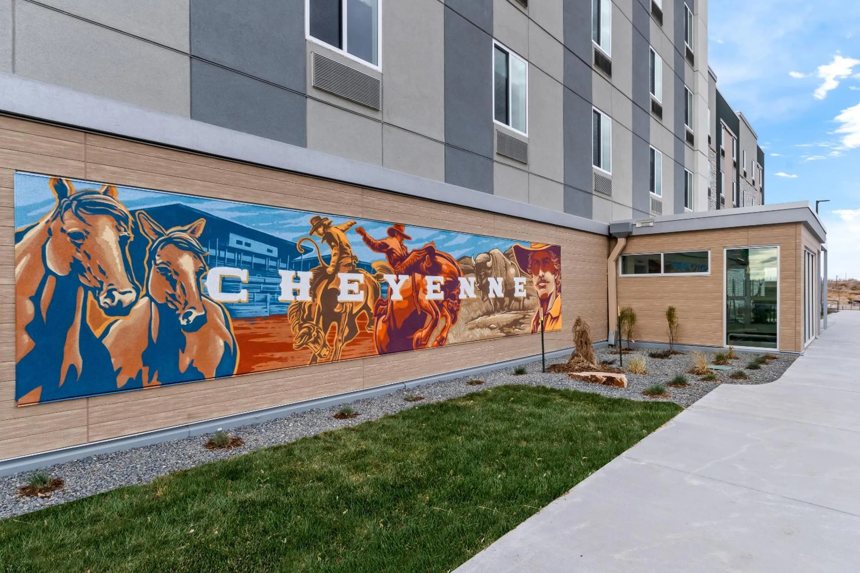 Property building in Everhome Suites Cheyenne