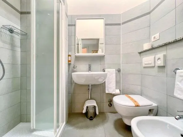 Bathroom in Hotel Vienna