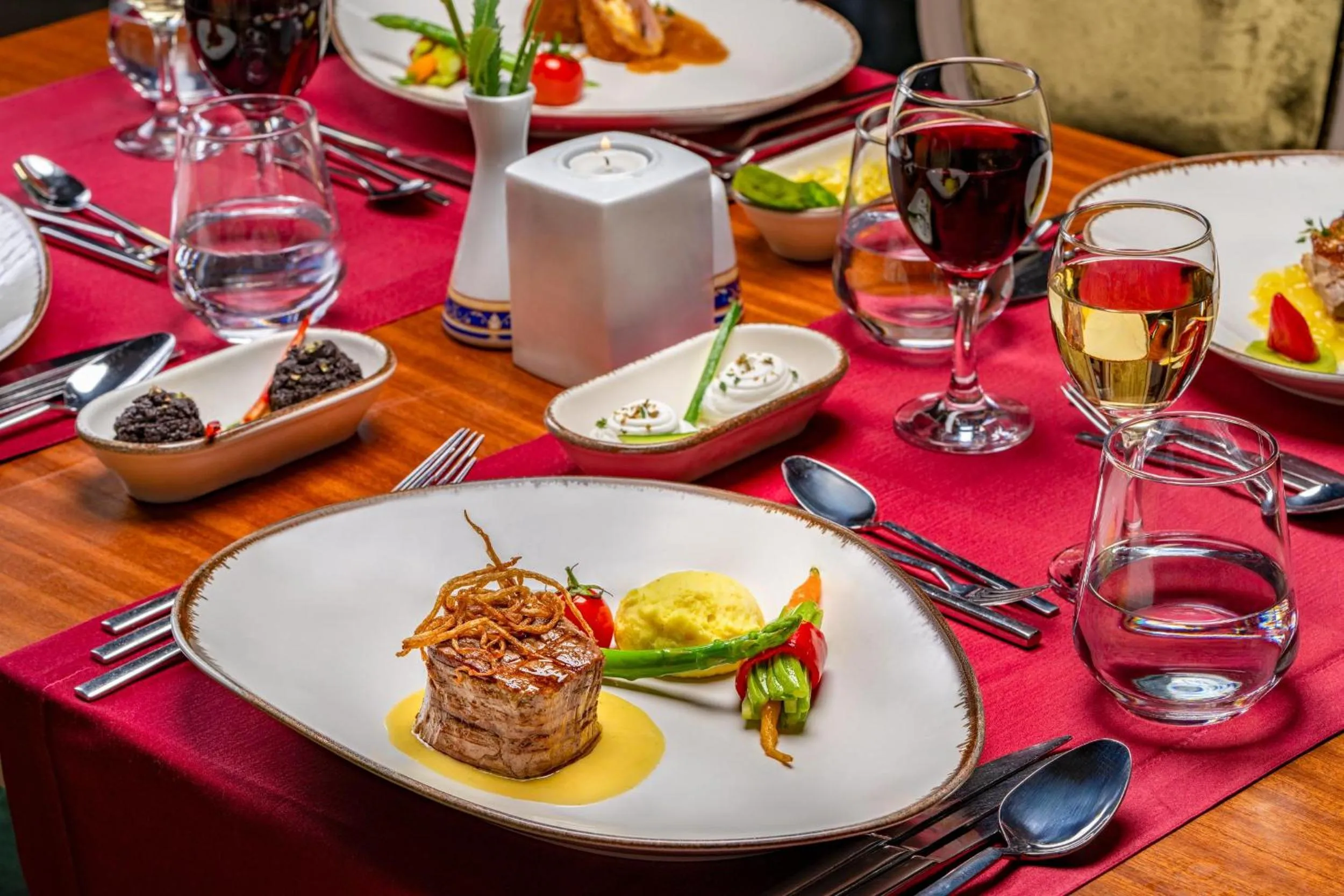 Restaurant/places to eat in Sentido Trendy Verbena Beach Hotel