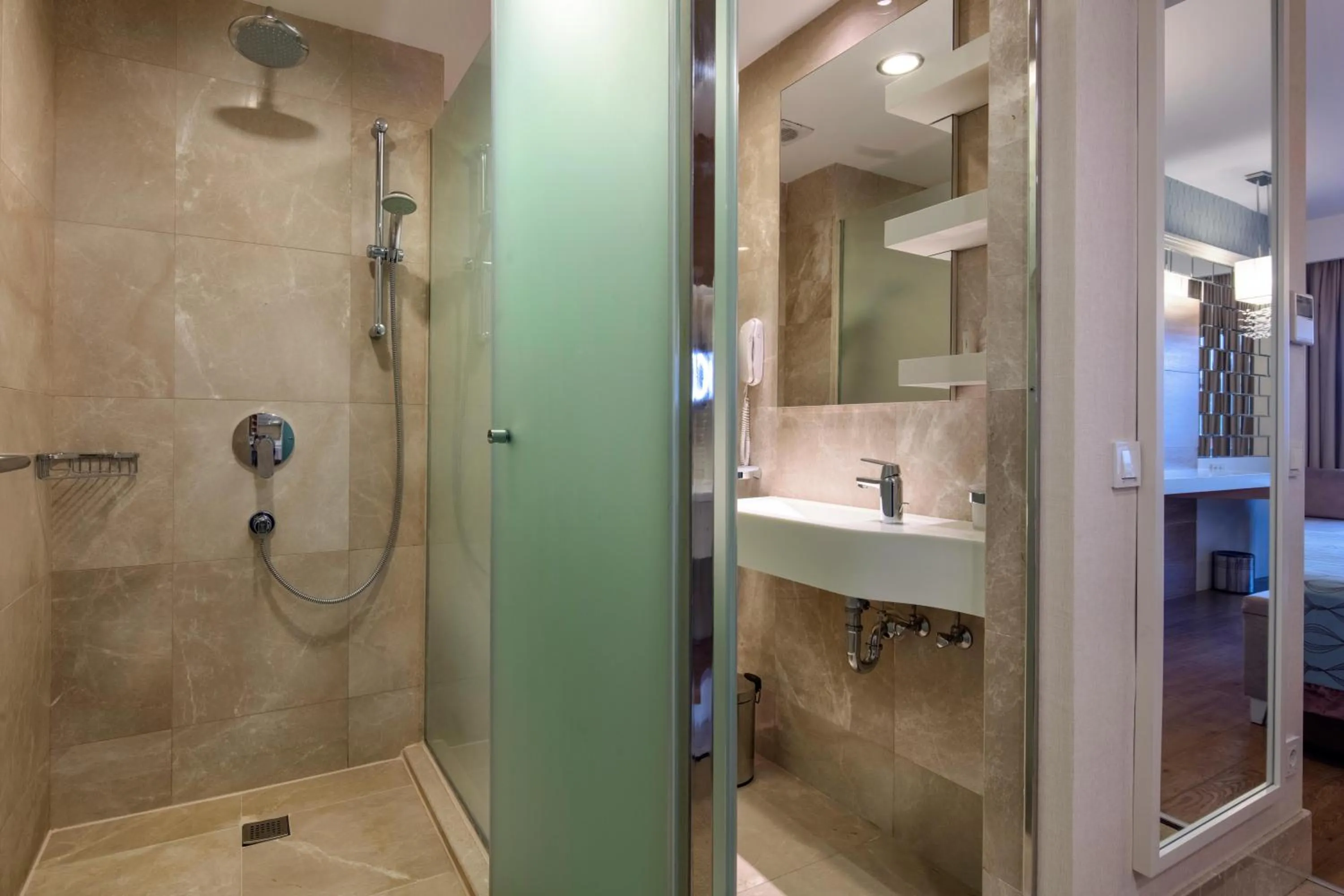 Bathroom in Sentido Trendy Verbena Beach Hotel