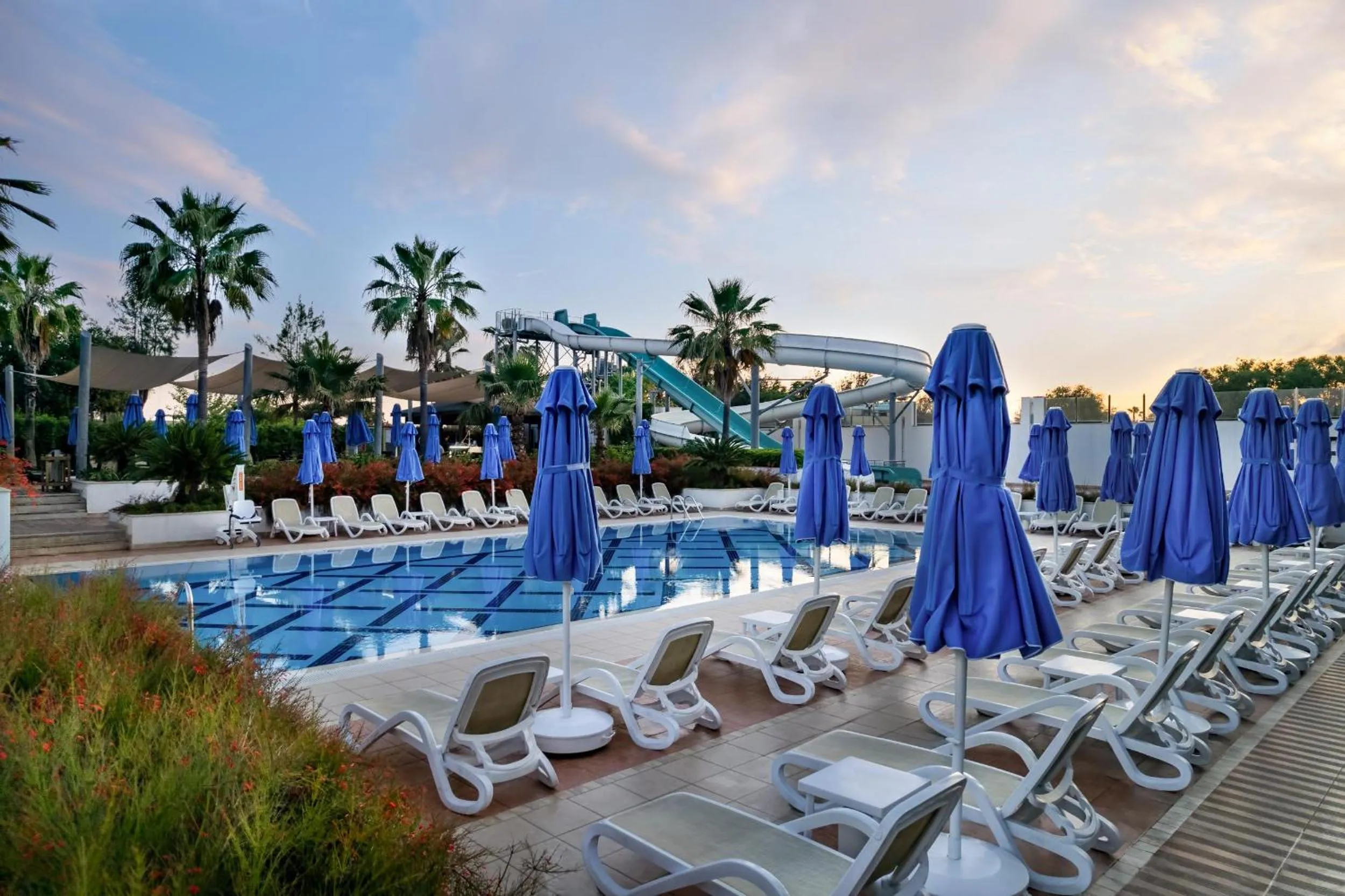 Swimming pool in Sentido Trendy Verbena Beach Hotel