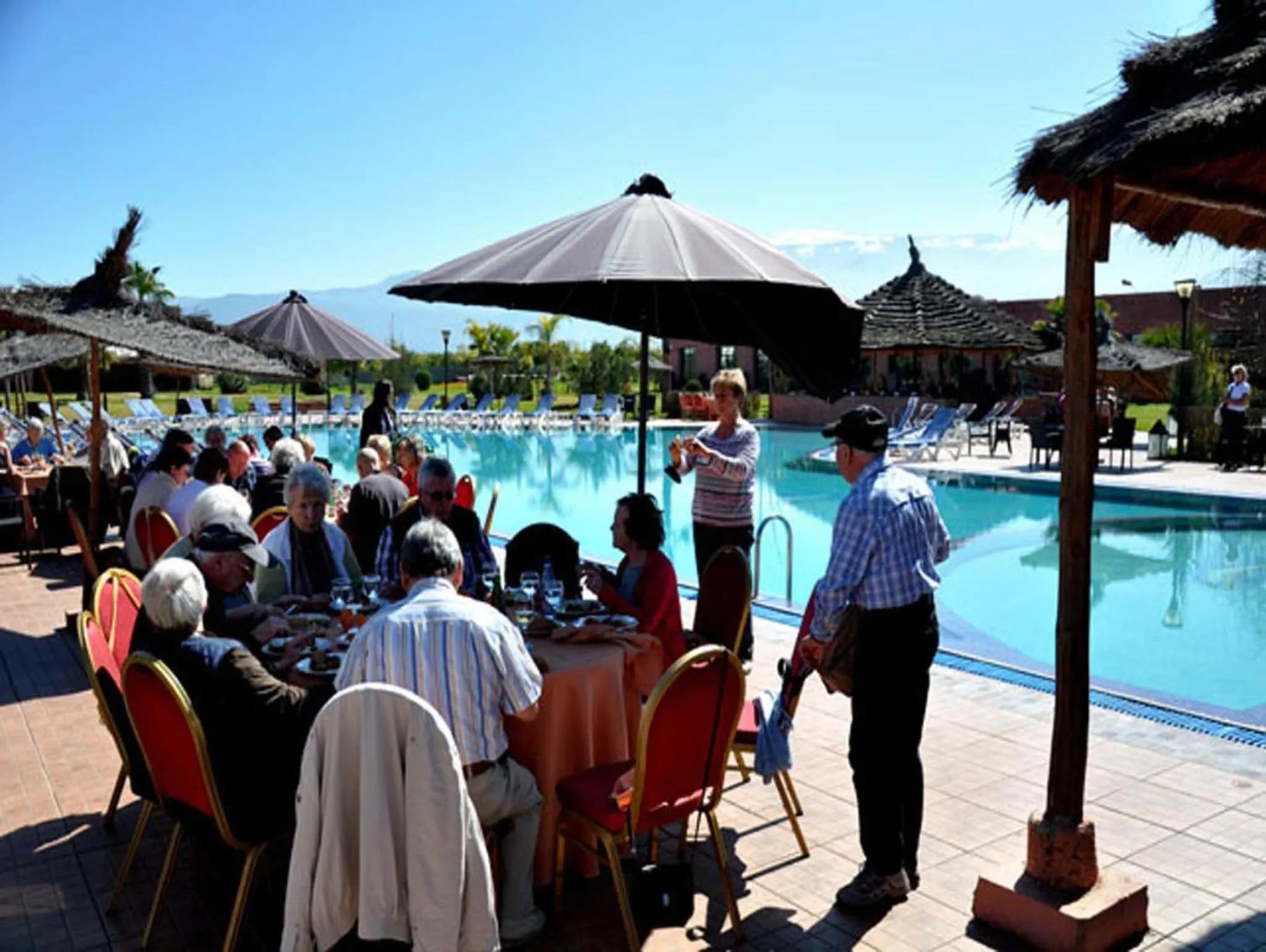 Restaurant/places to eat in Hôtel Jnane Ain Asserdoune