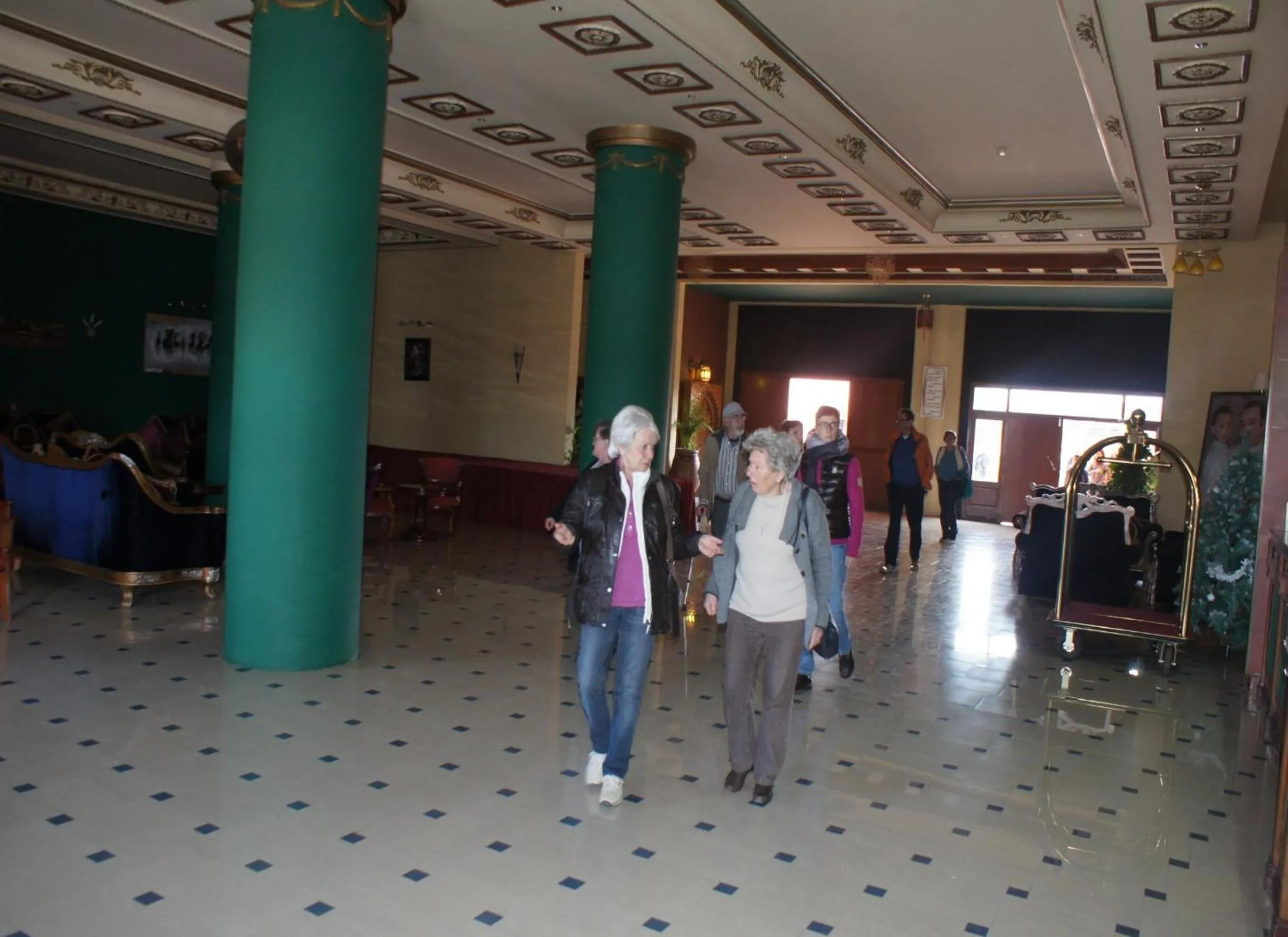 Lobby or reception in Hôtel Jnane Ain Asserdoune
