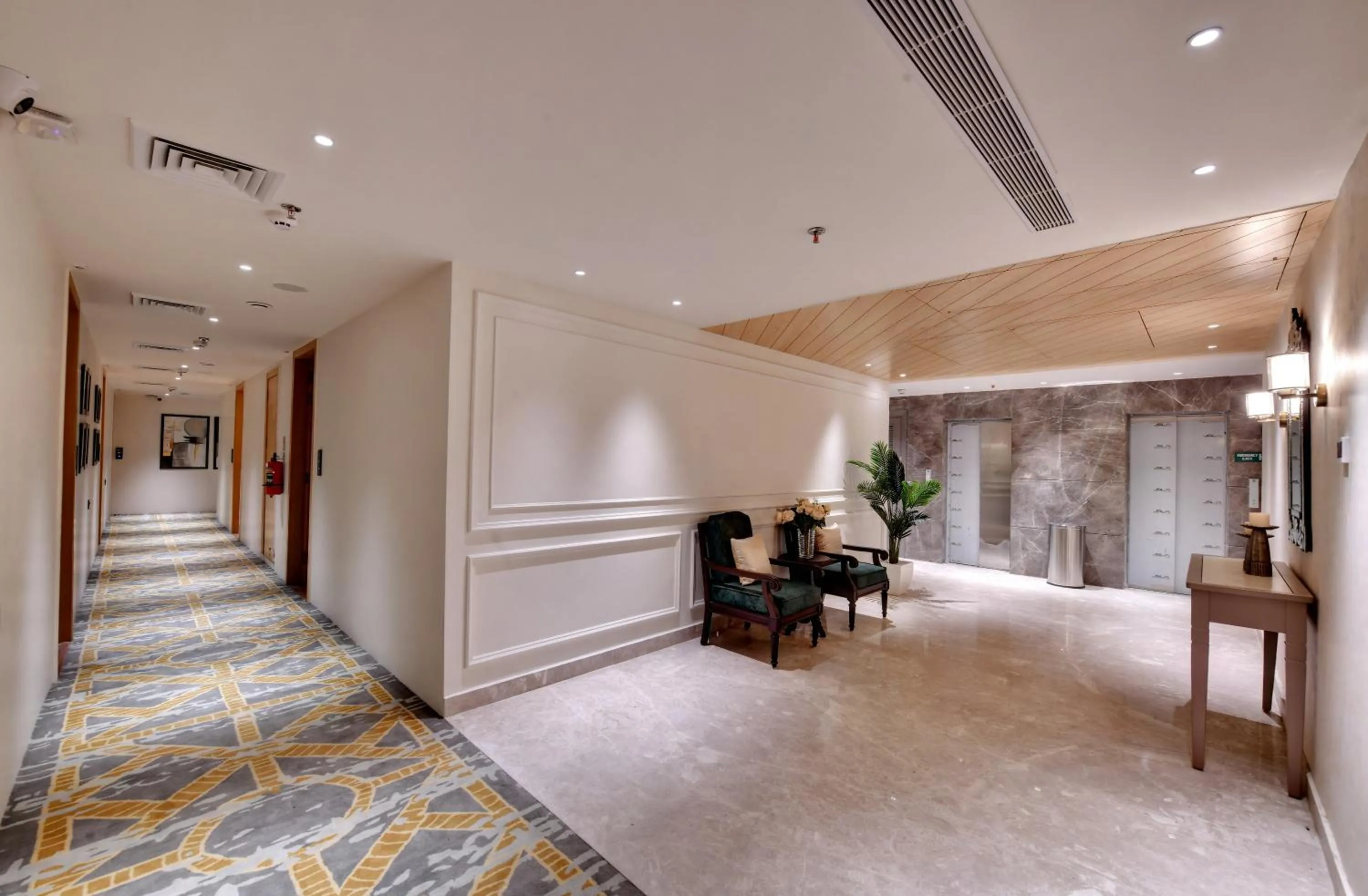 Lobby or reception, Bed in Click Collection Amritsar