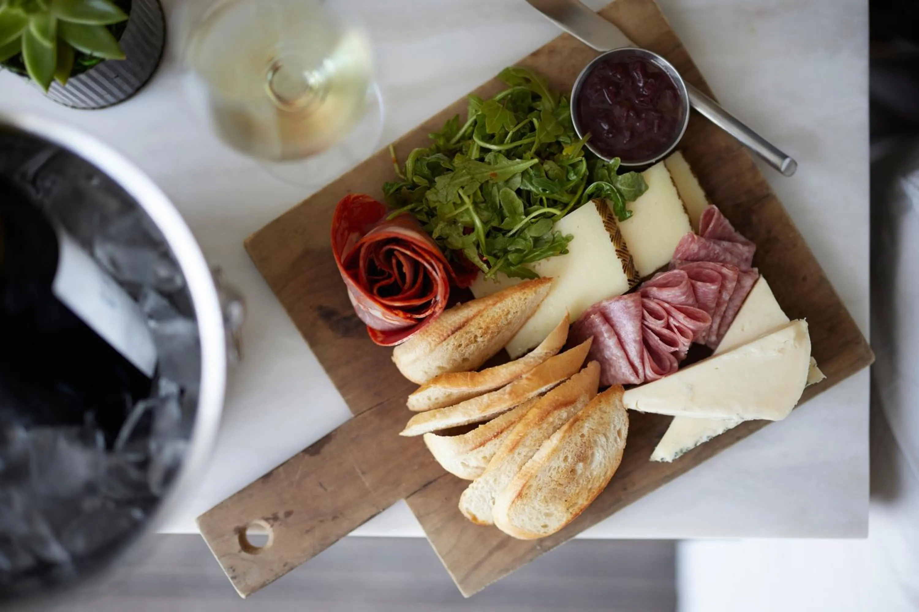 Restaurant/places to eat in The Westin Austin Downtown