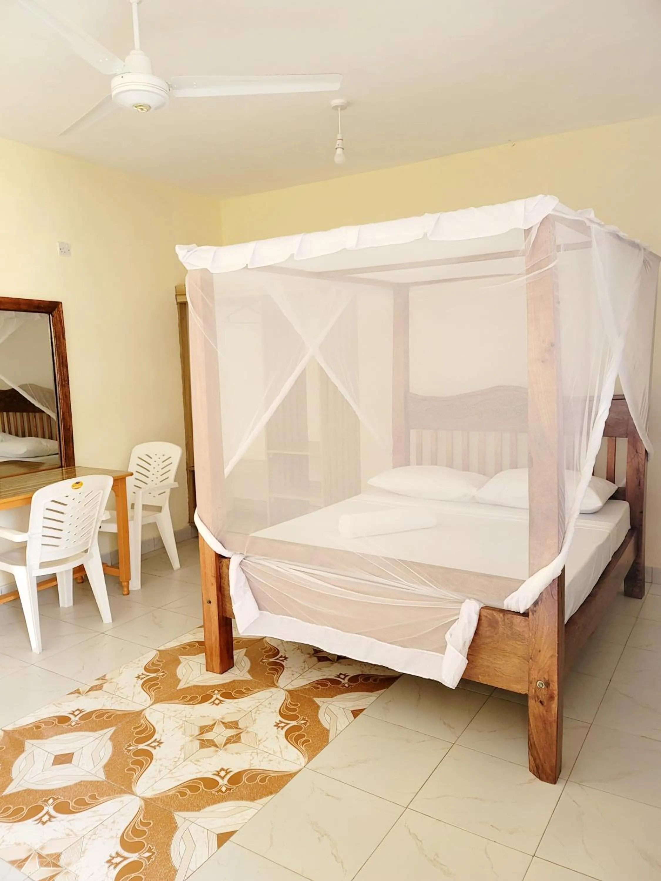 Bed in Casuarina Lounge