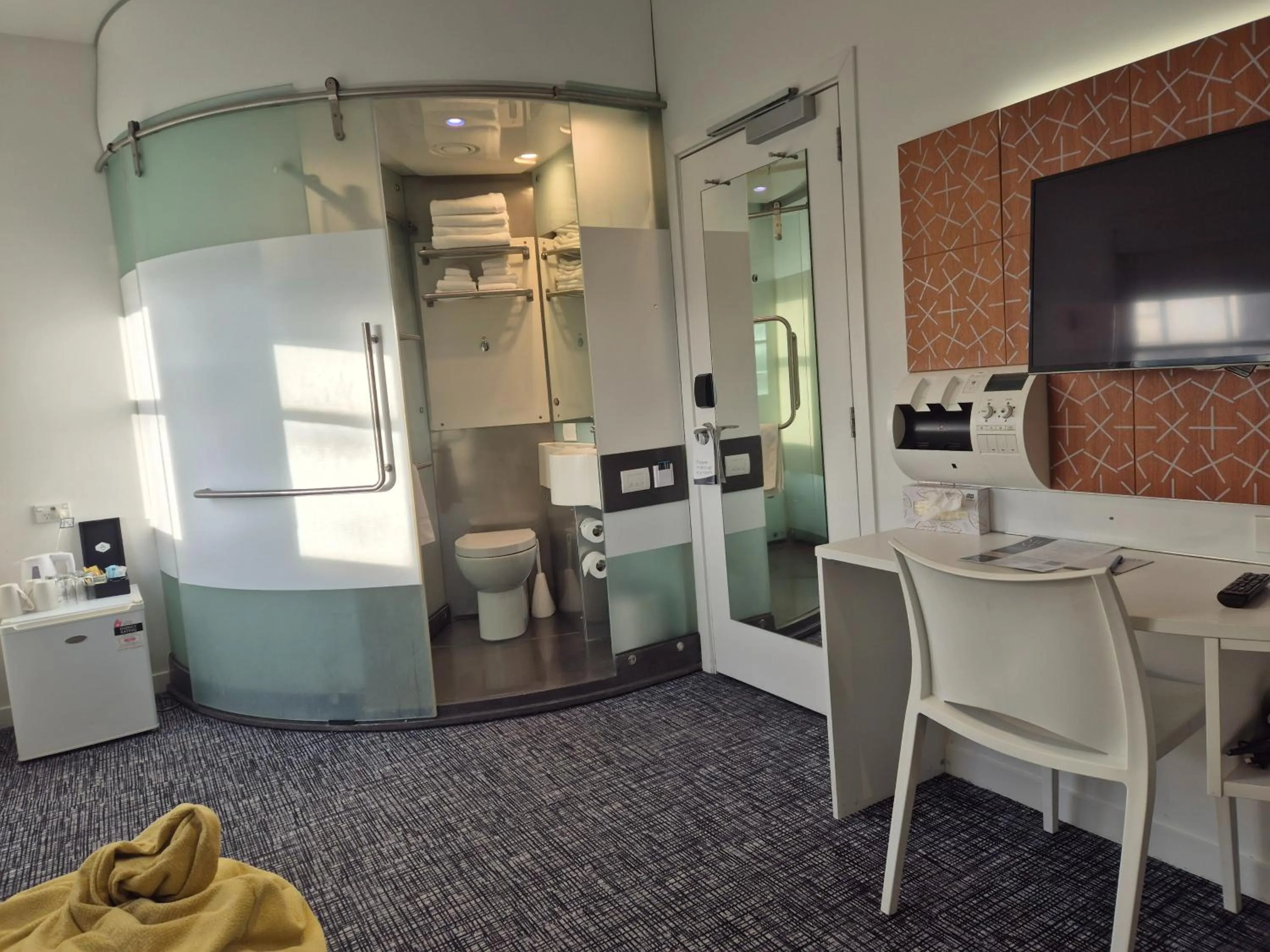 Seating area in BreakFree on Cashel, an Accor Hotel