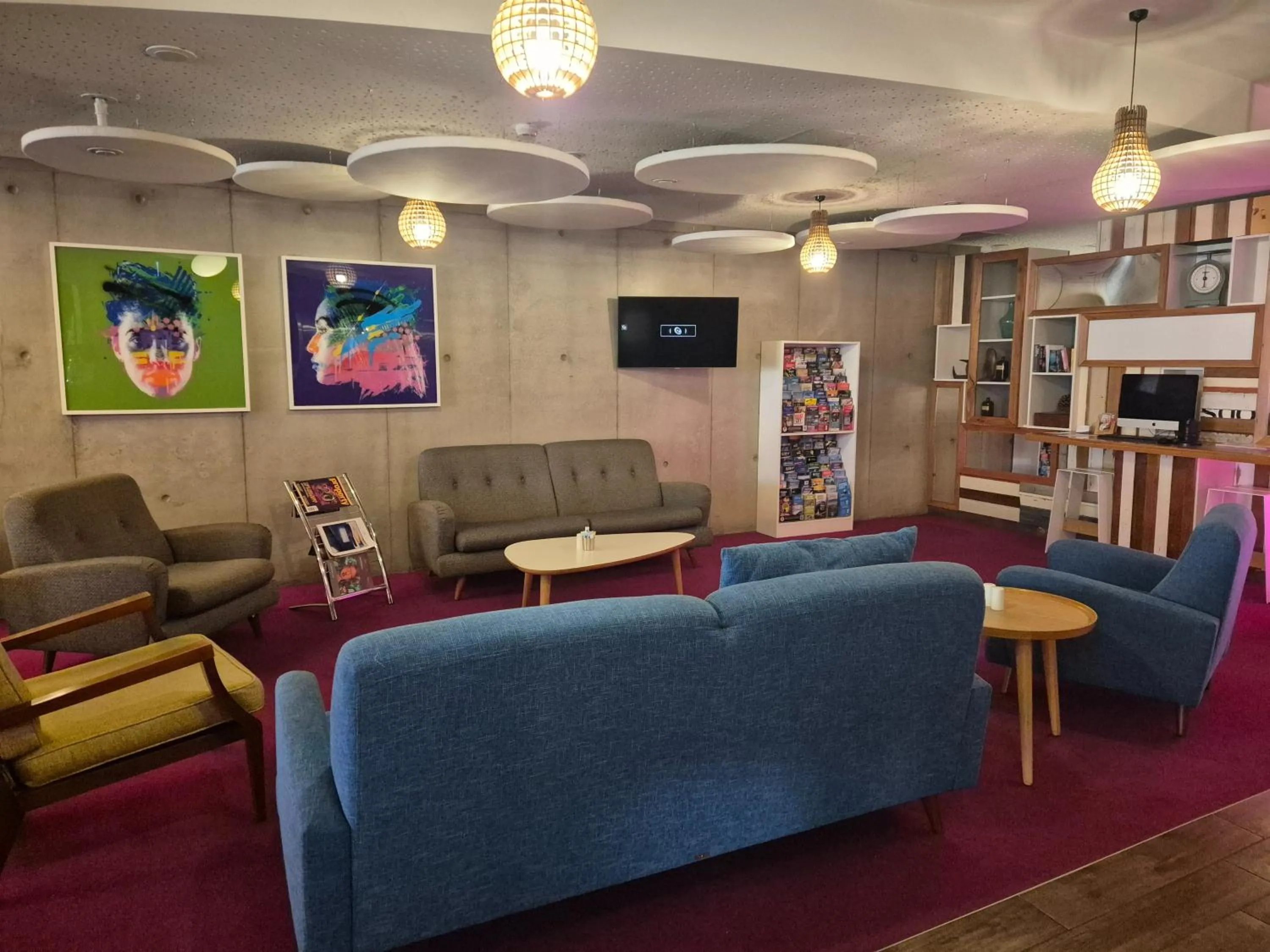 Lobby or reception in BreakFree on Cashel, an Accor Hotel