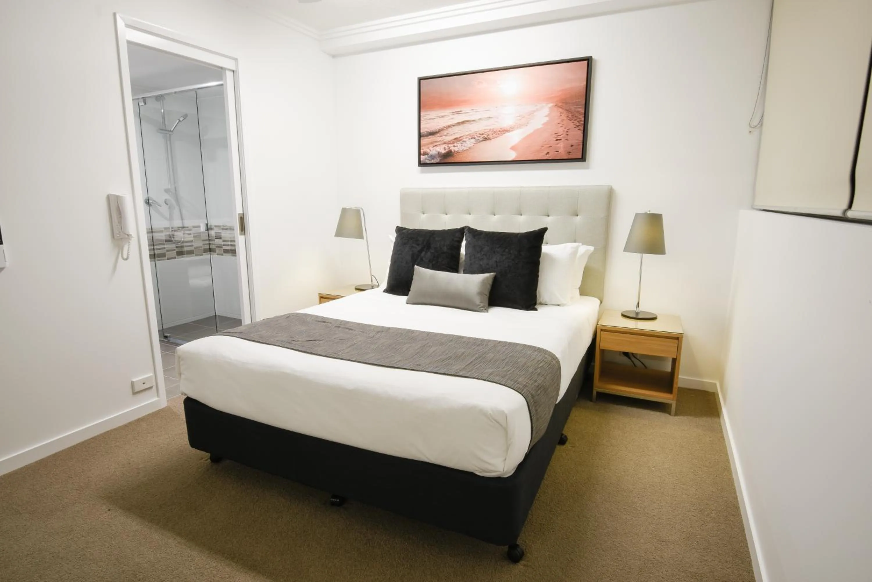 Bedroom, Bed in Pacific Sands Apartments Mackay