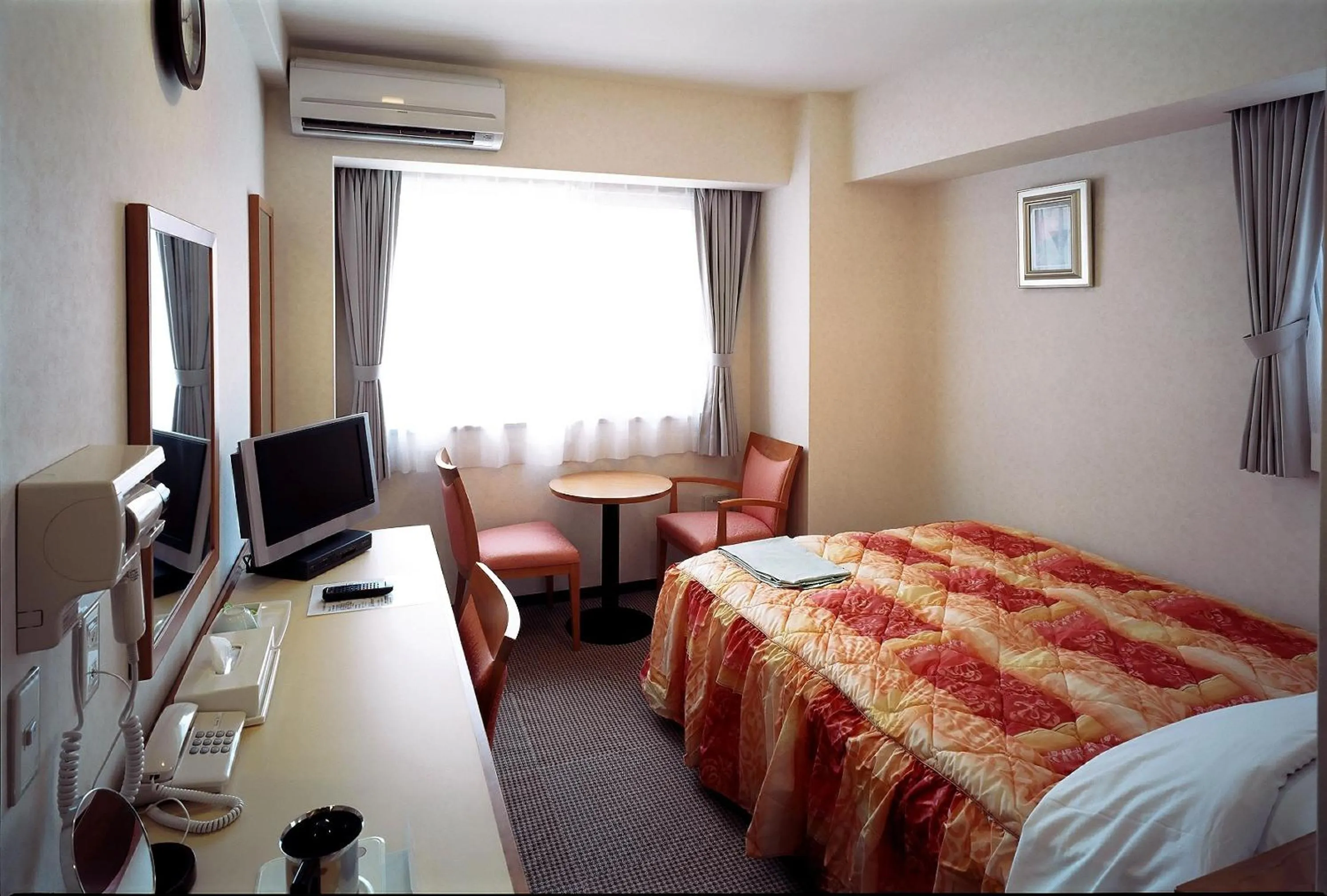Photo of the whole room, Bed in Kochi Ryoma Hotel