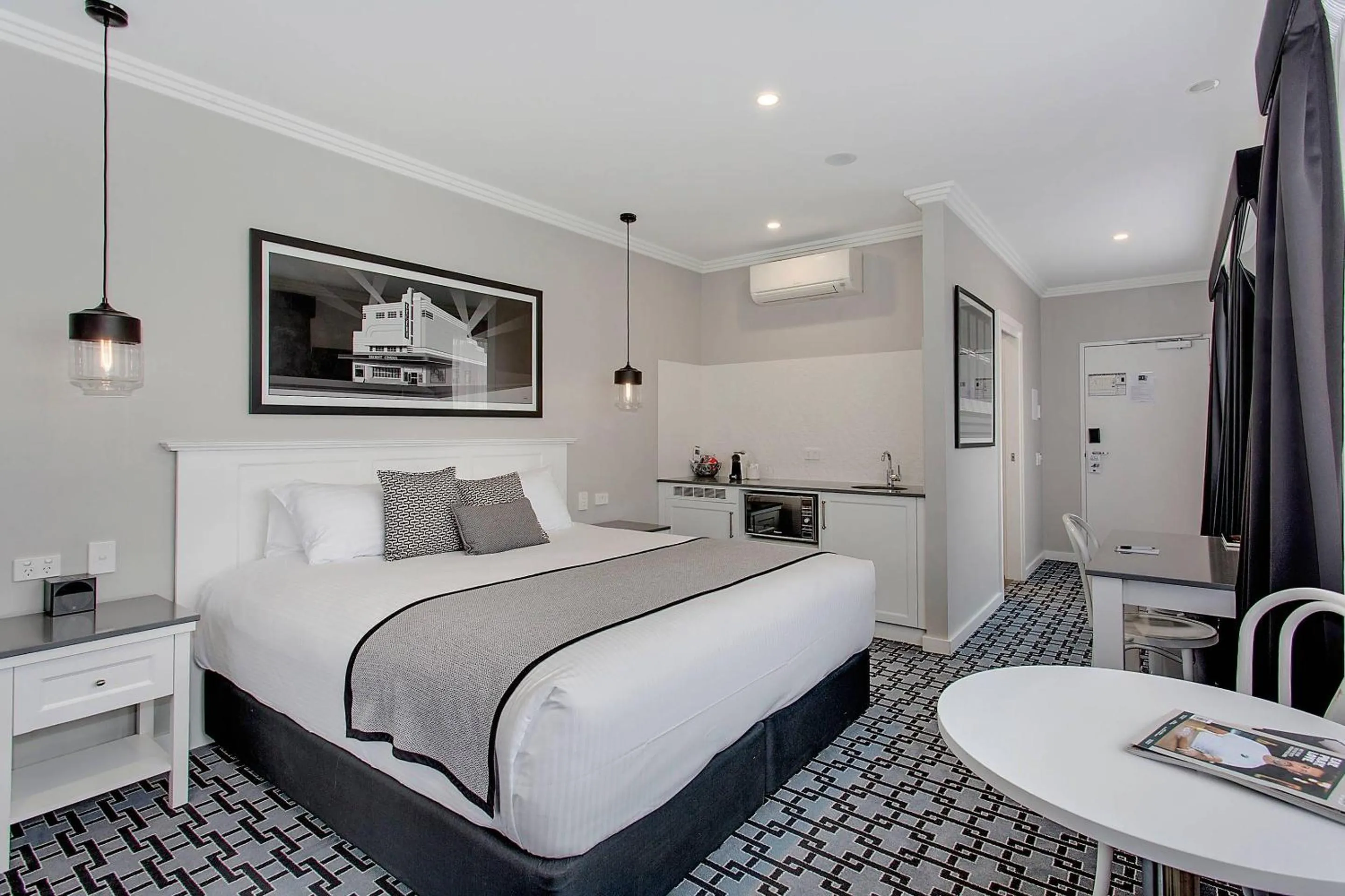 Bedroom, Bed in CH Boutique Hotel & Apartments, an Ascend Collection Hotel